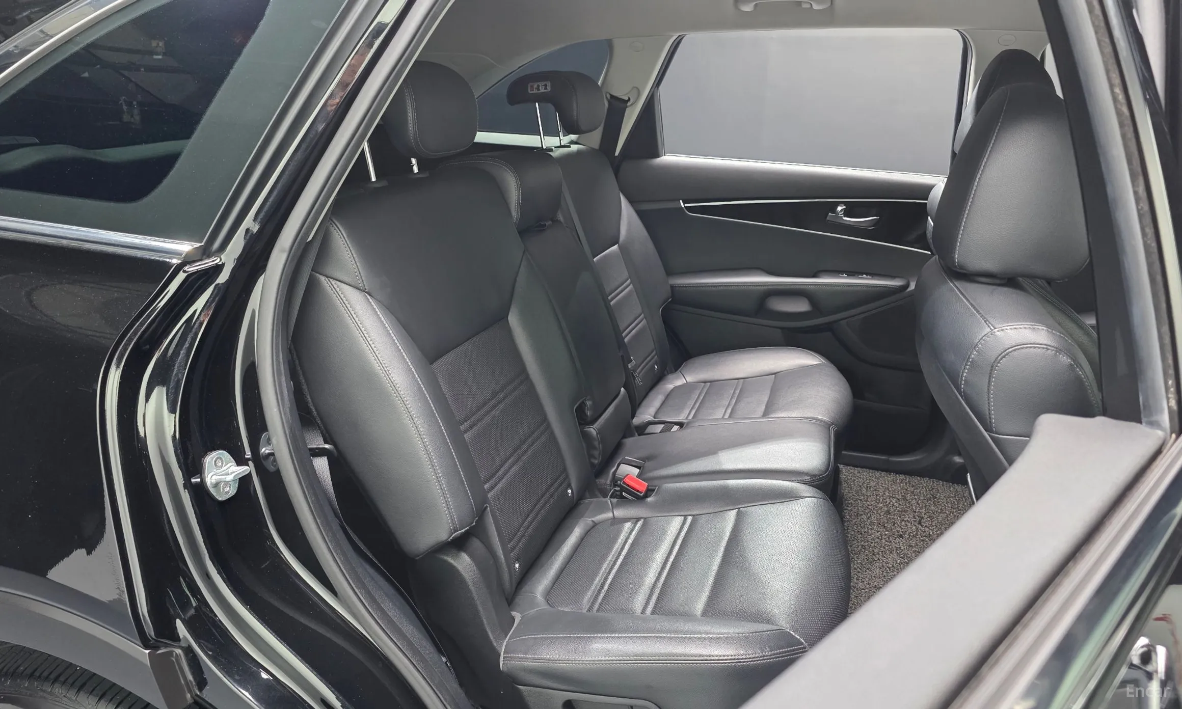 Kia Sorento превью 11