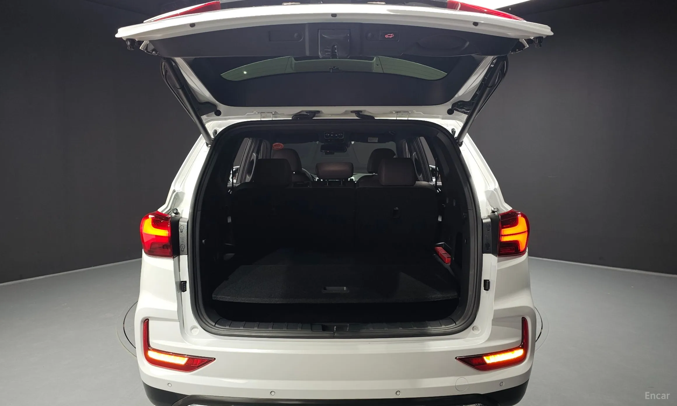 KG Mobility (SsangYong) Rexton превью 20