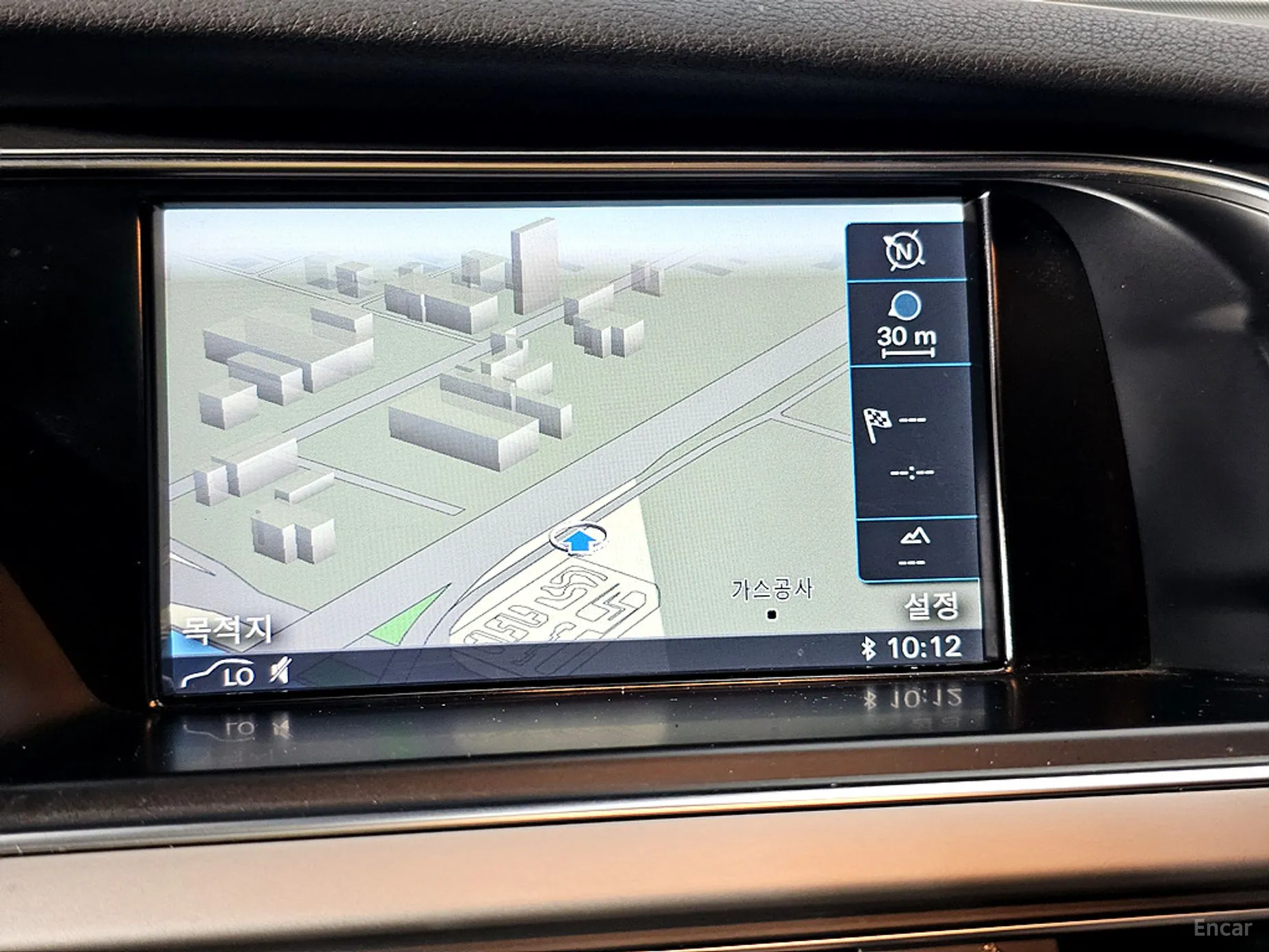 Audi New A4 превью 13