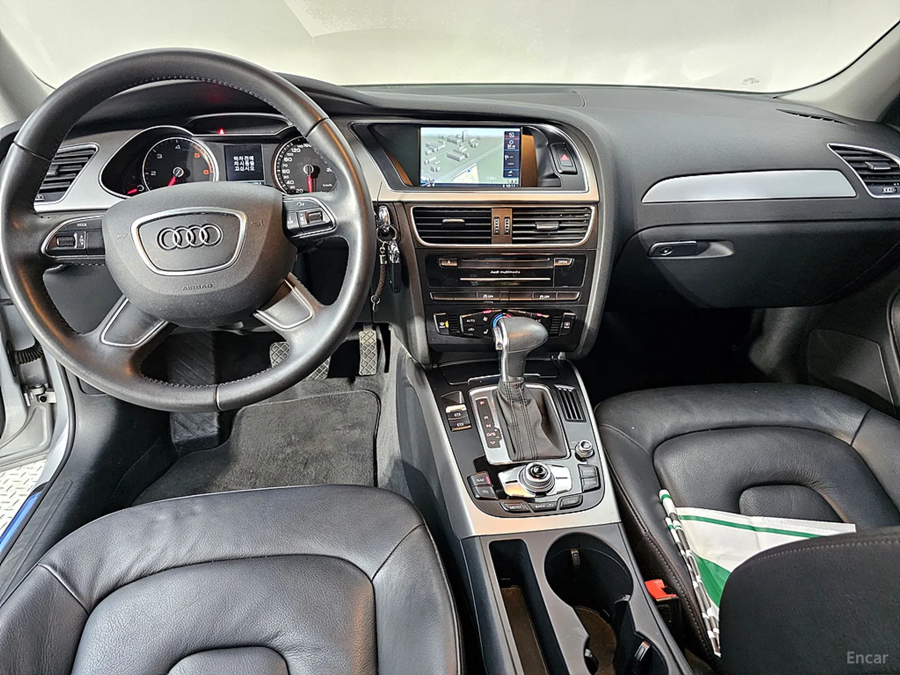 Audi New A4 превью 5
