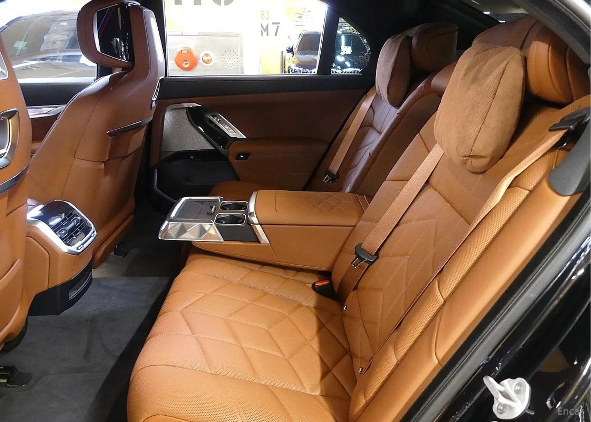BMW 7 Series (G70) превью 17