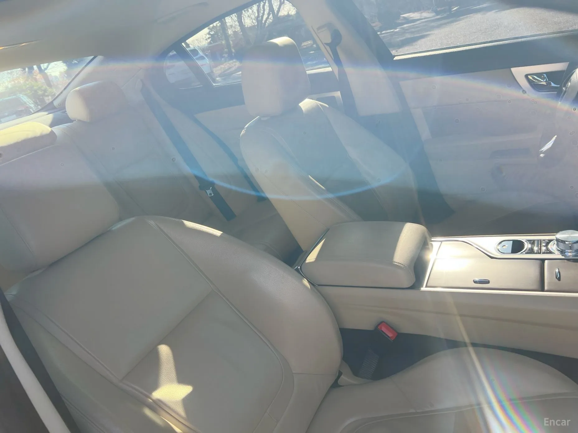 Jaguar New XF превью 12