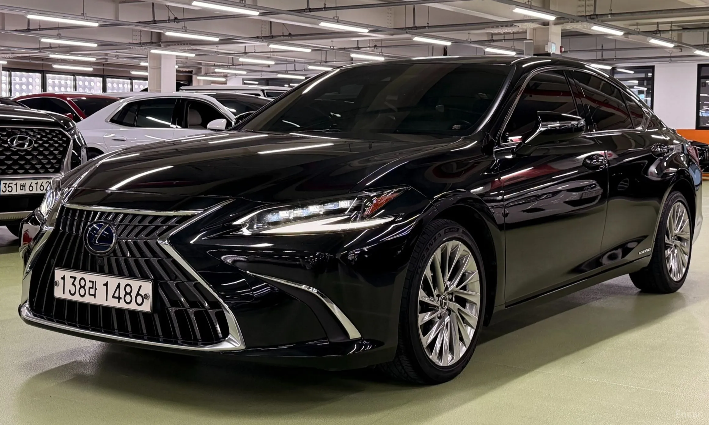 ES300h 7th Generation