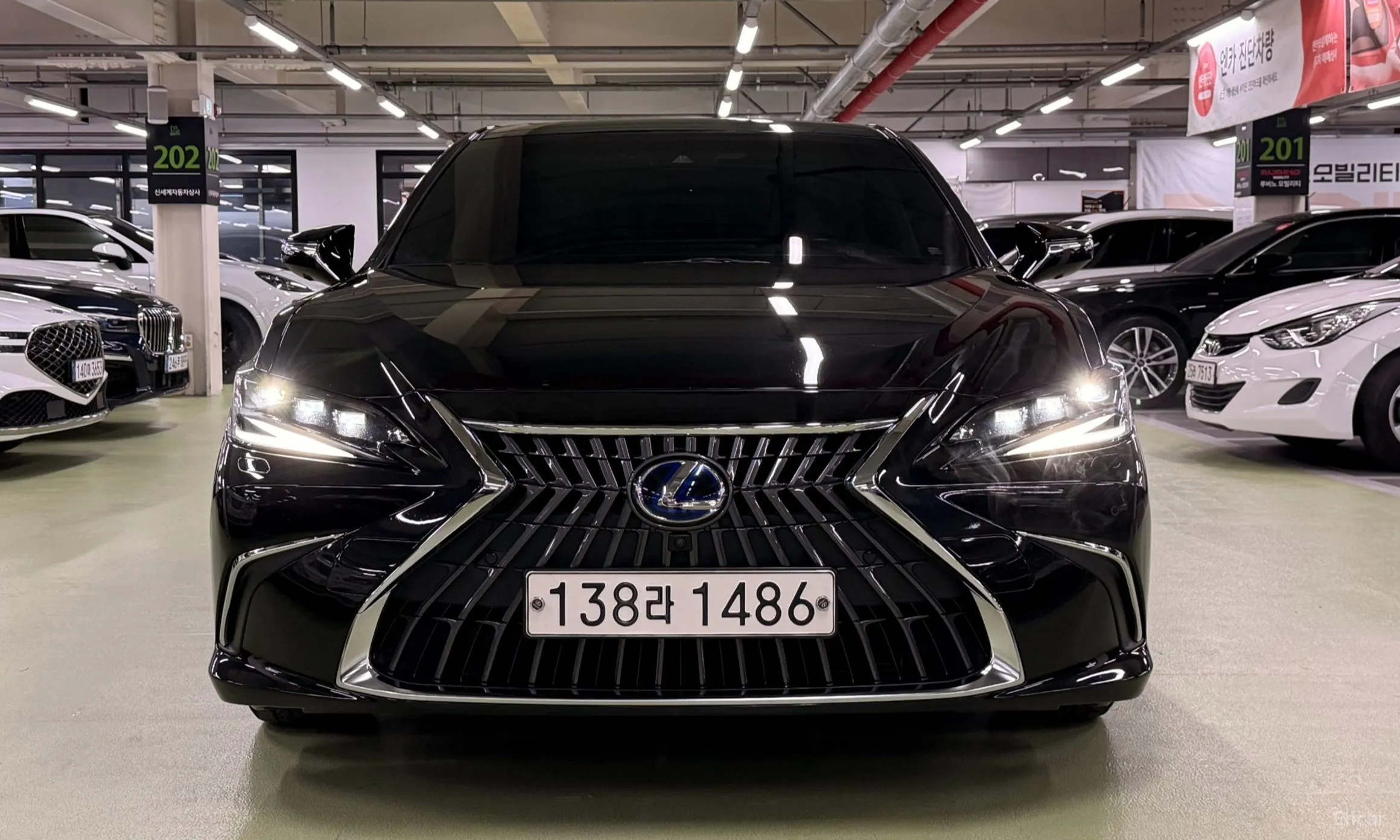 Lexus ES300h 7th Generation