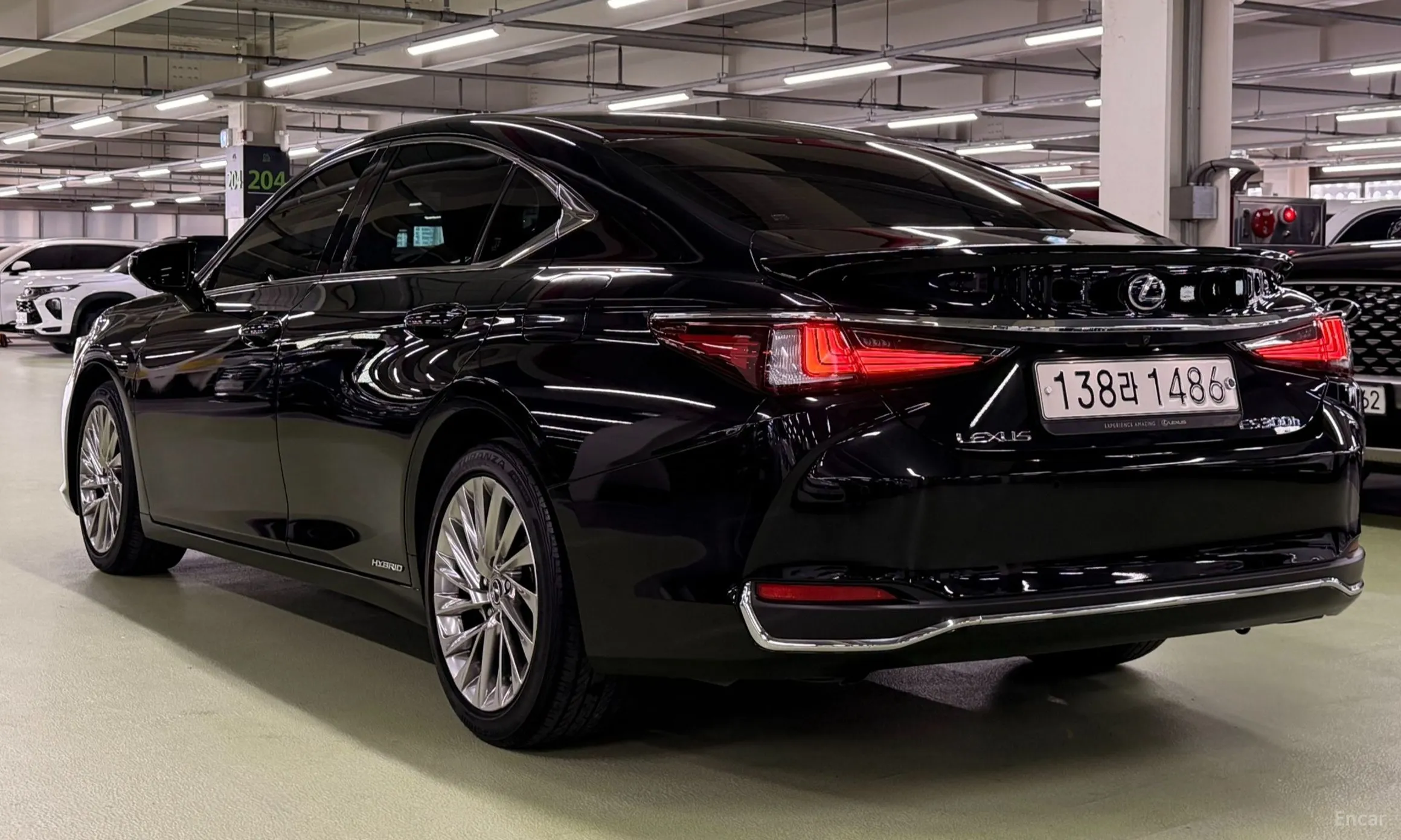 Lexus ES300h 7th Generation превью 6