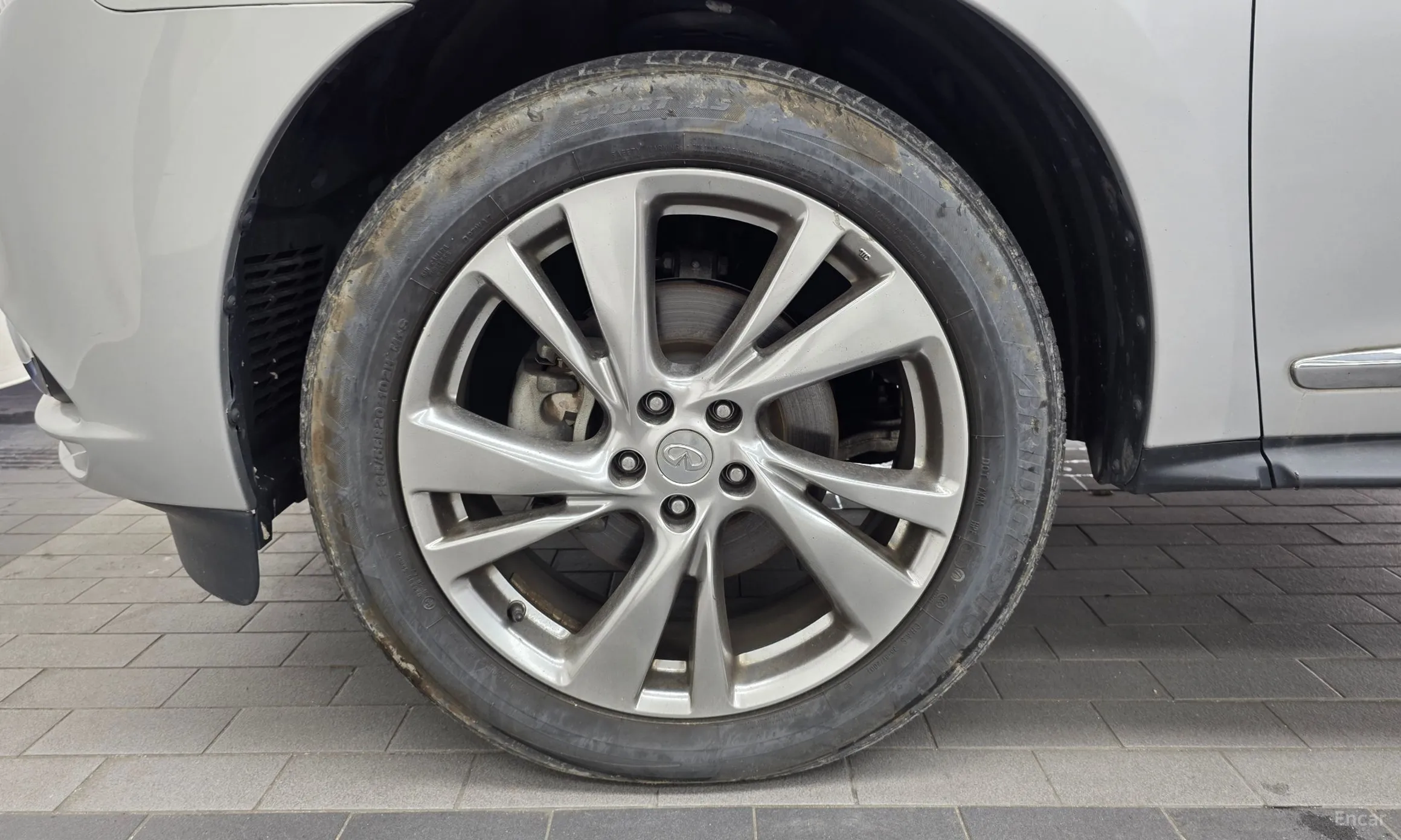 Infiniti JX35 превью 5