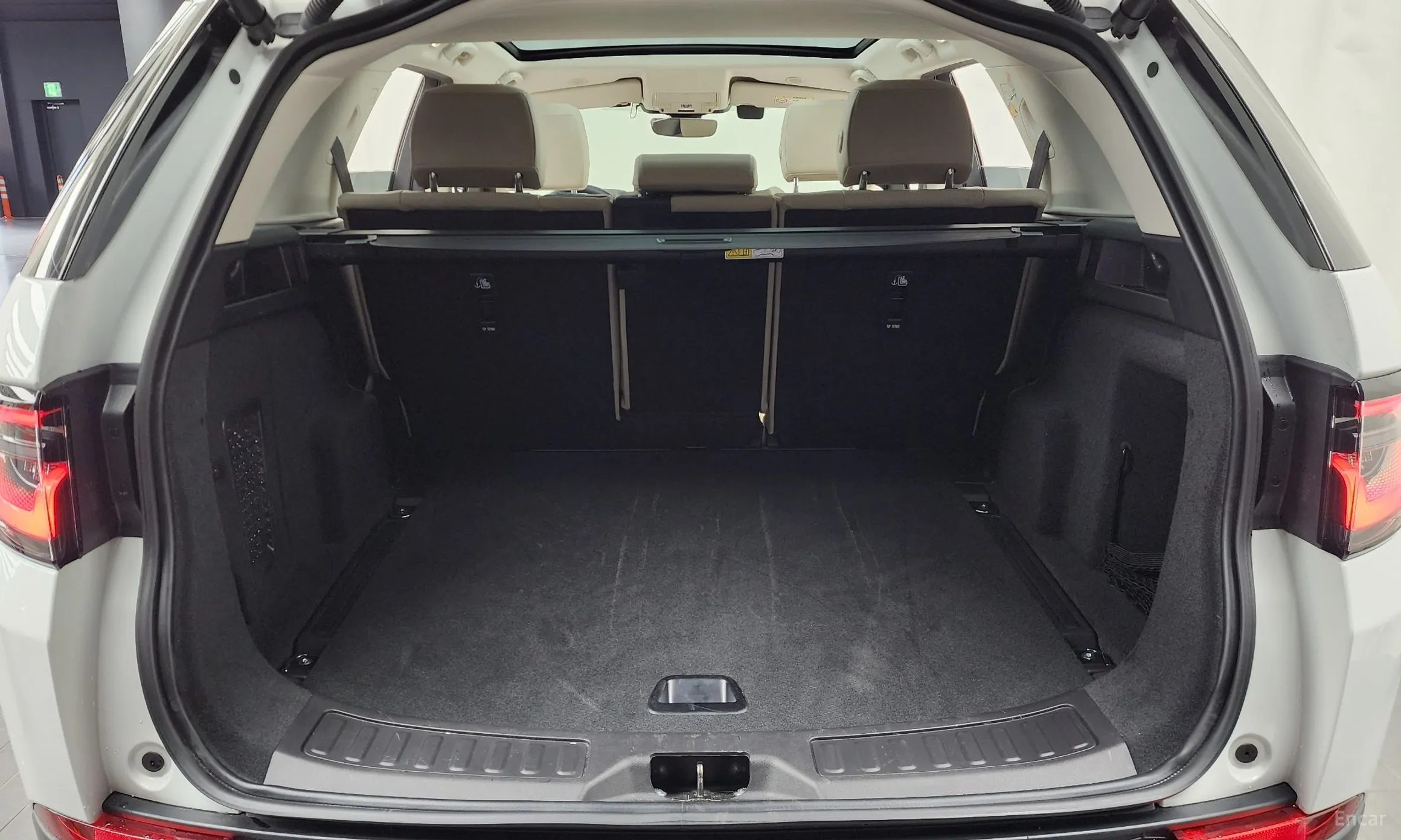 Land Rover Discovery Sports превью 20