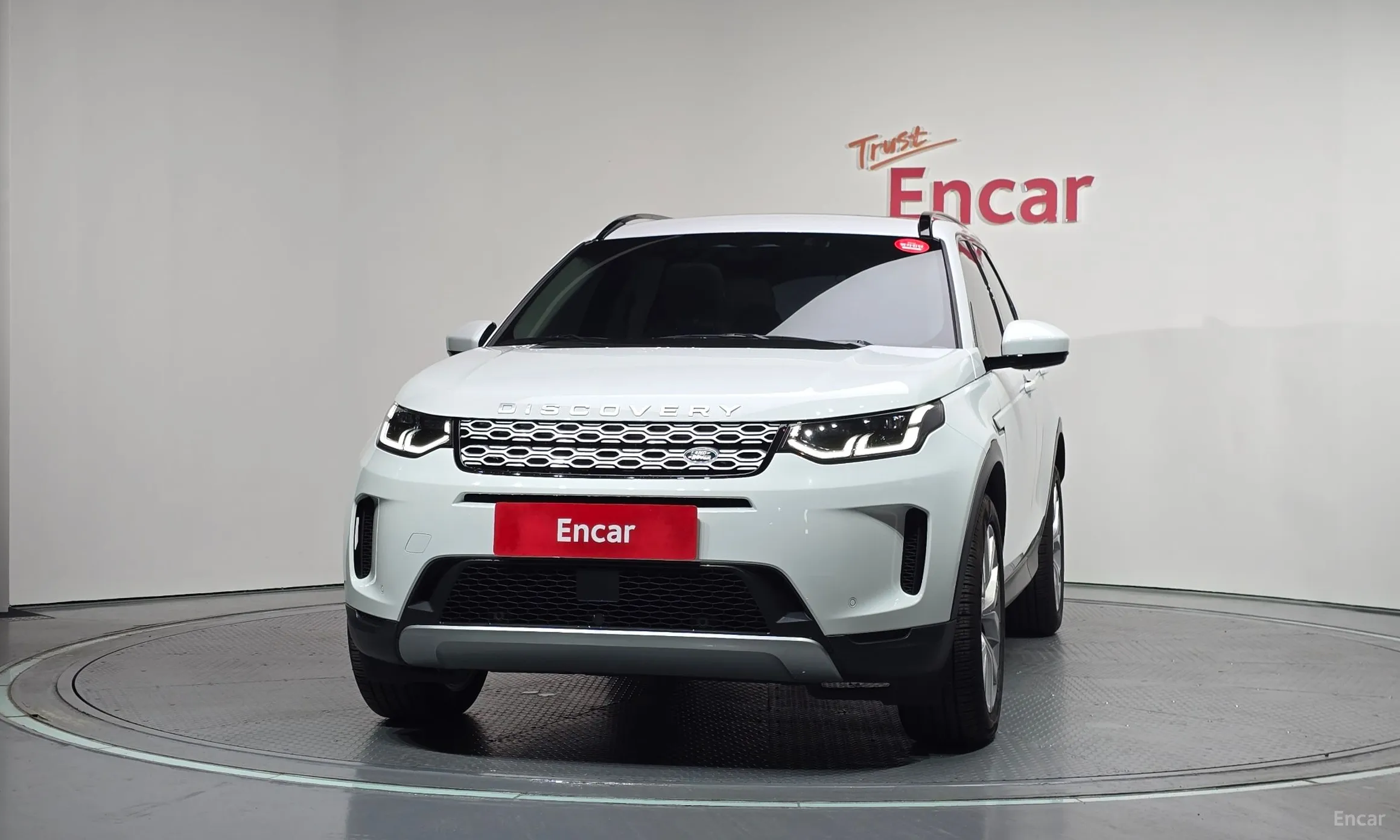 Land Rover Discovery Sports превью 3
