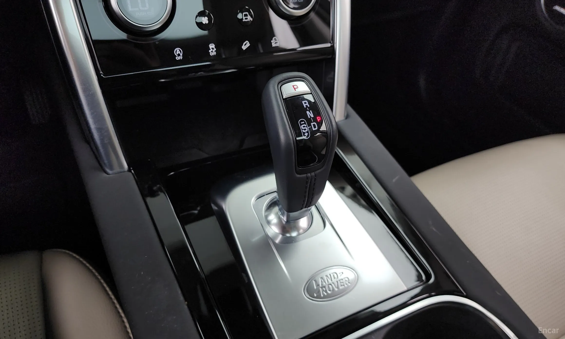 Land Rover Discovery Sports превью 9