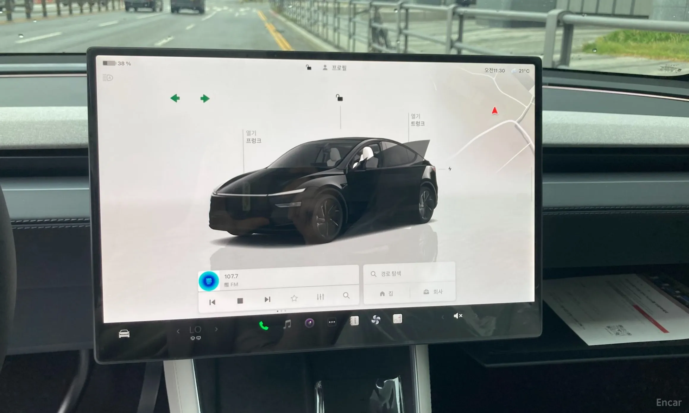 Tesla Model Y превью 11