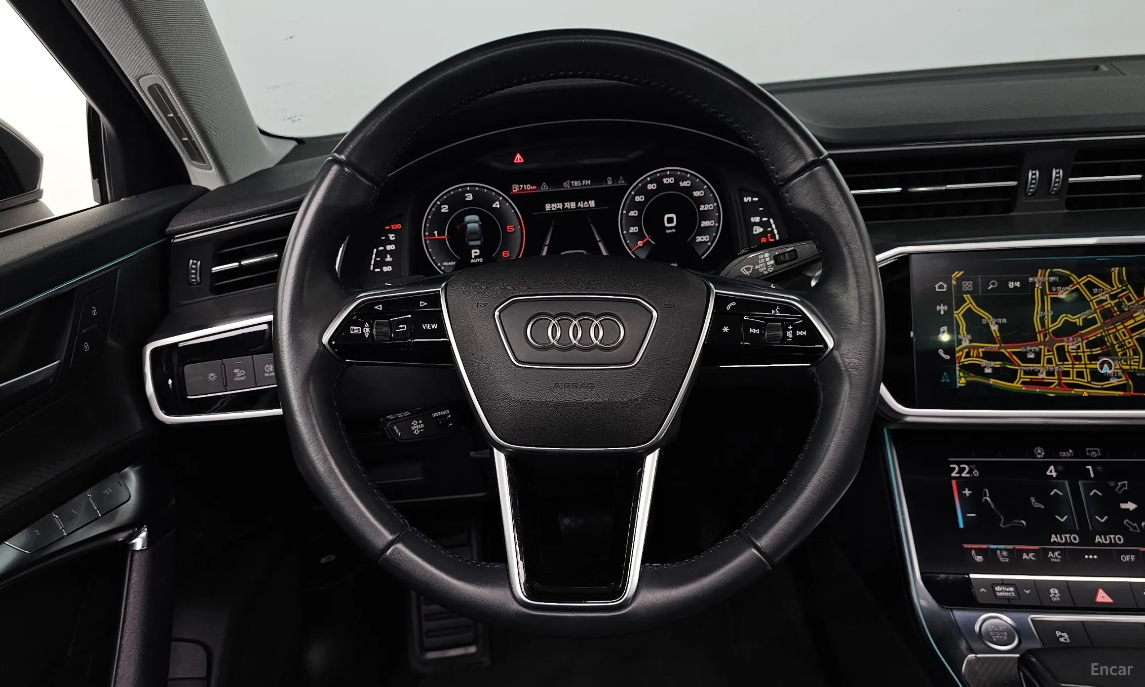 Audi A6 (C8) превью 12