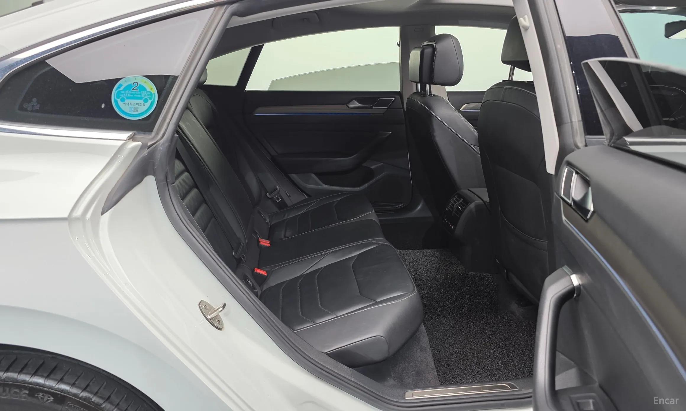 Volkswagen Ateon превью 11