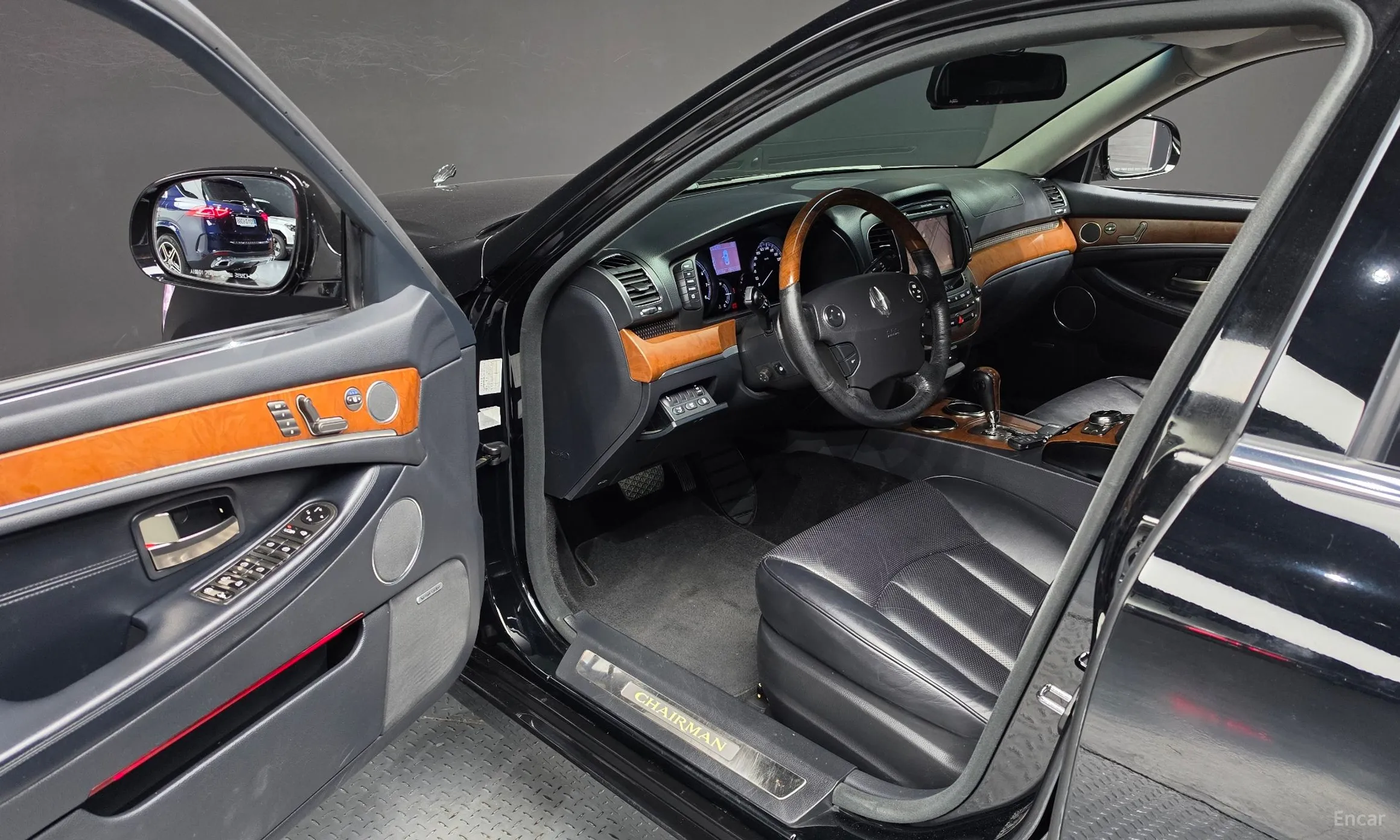 KG Mobility (SsangYong) Chairman W превью 10