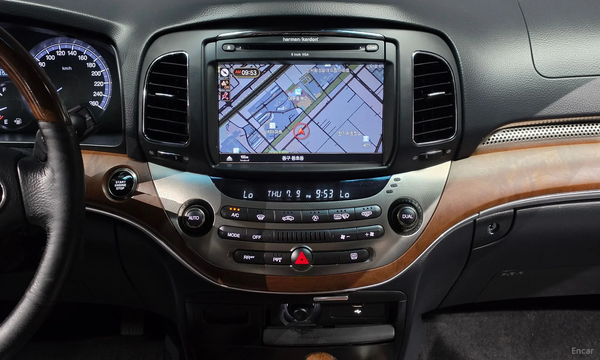 KG Mobility (SsangYong) Chairman W превью 14