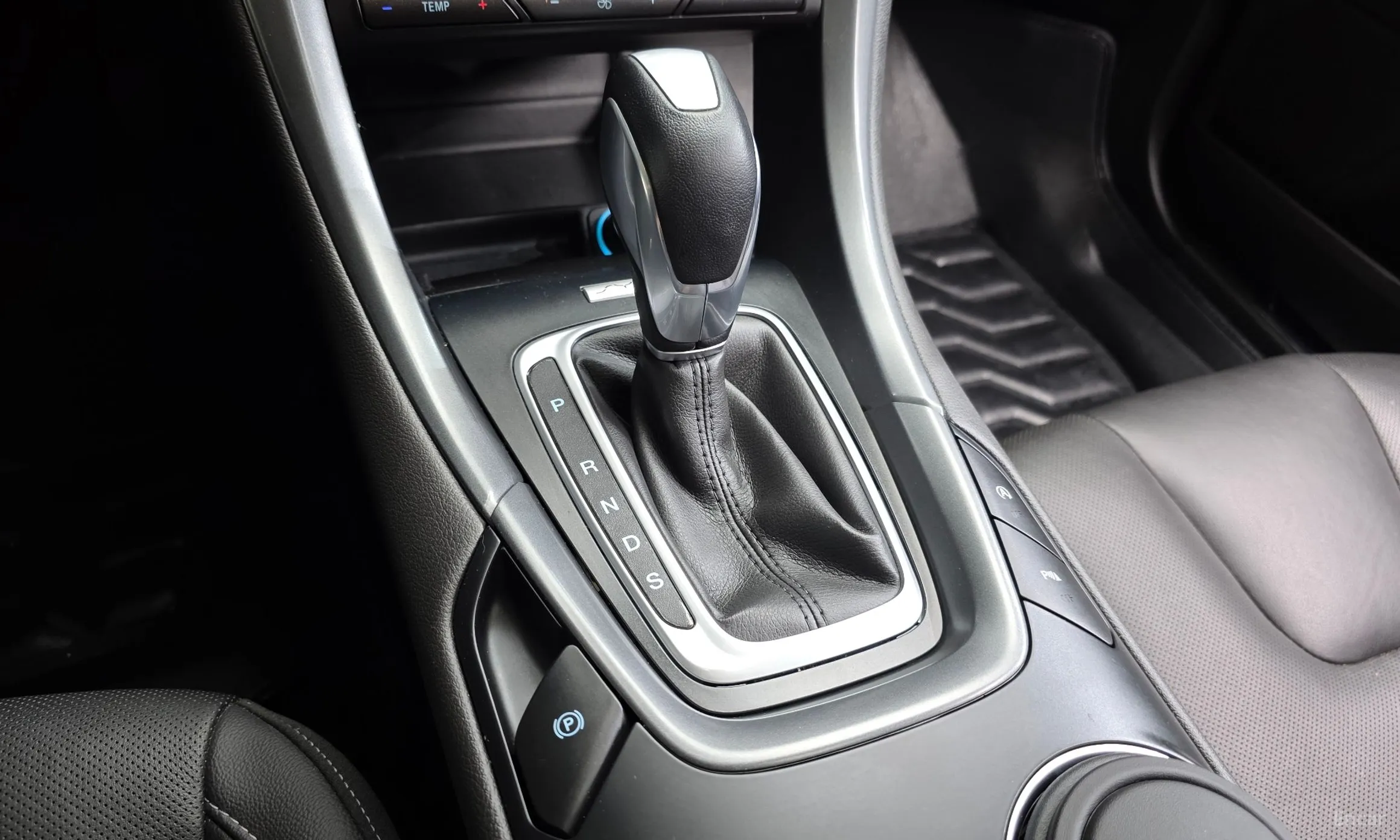 Ford Mondeo 4th Generation превью 9