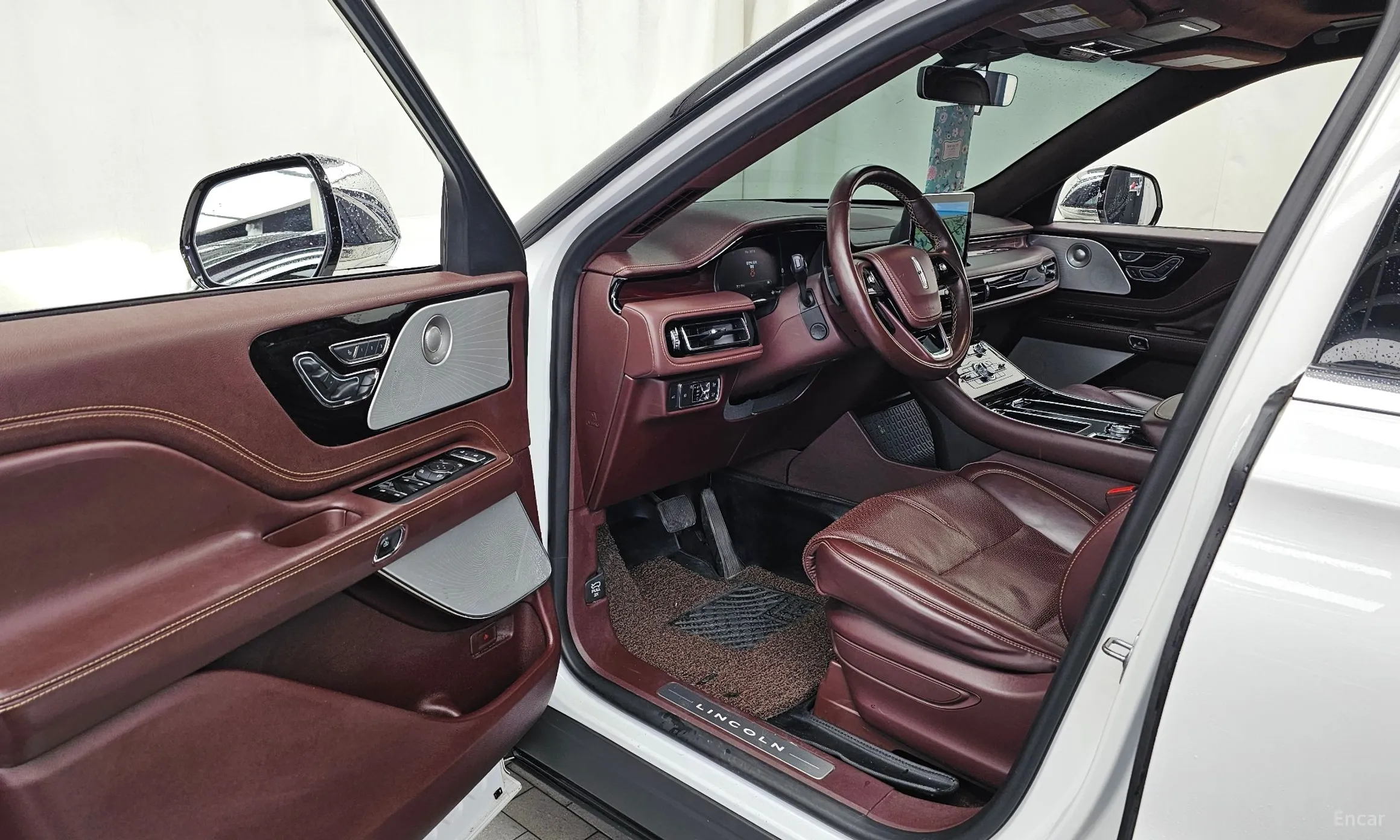 Lincoln Aviator 2nd Generation превью 10