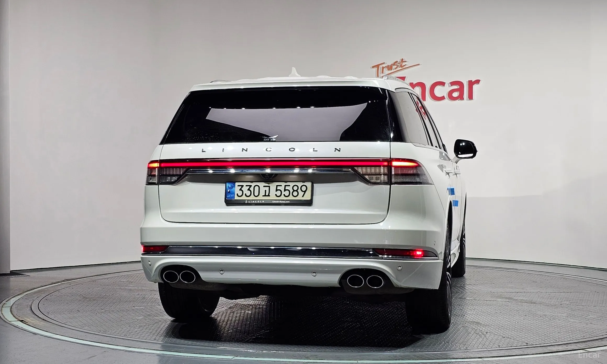 Lincoln Aviator 2nd Generation превью 4