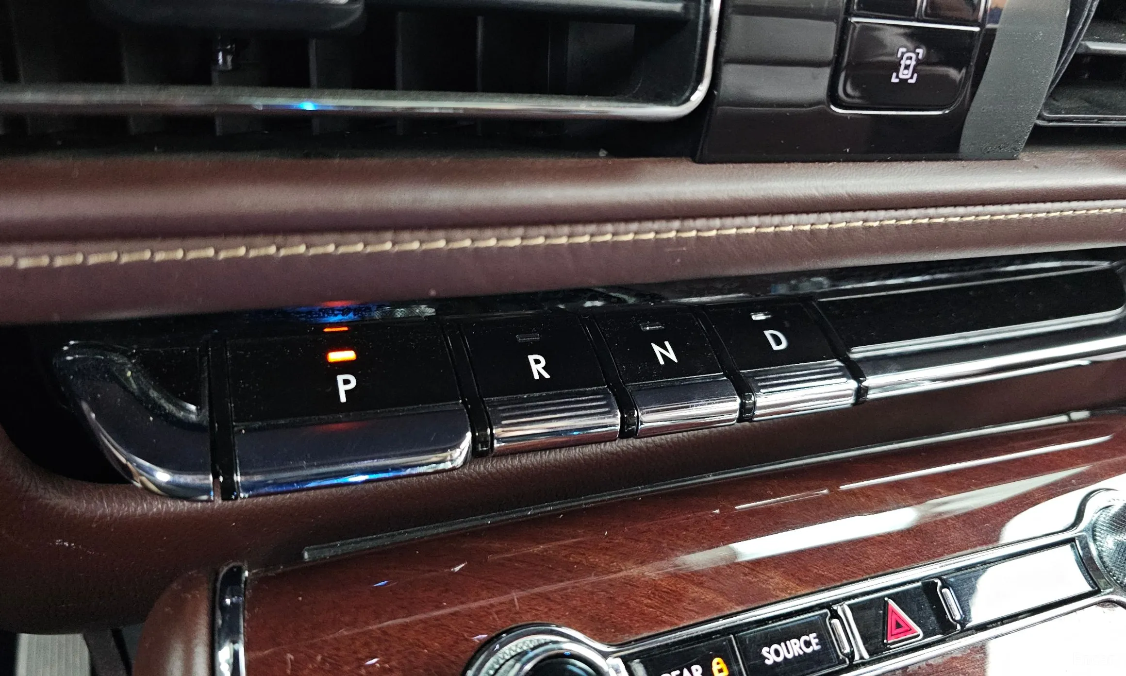 Lincoln Aviator 2nd Generation превью 9