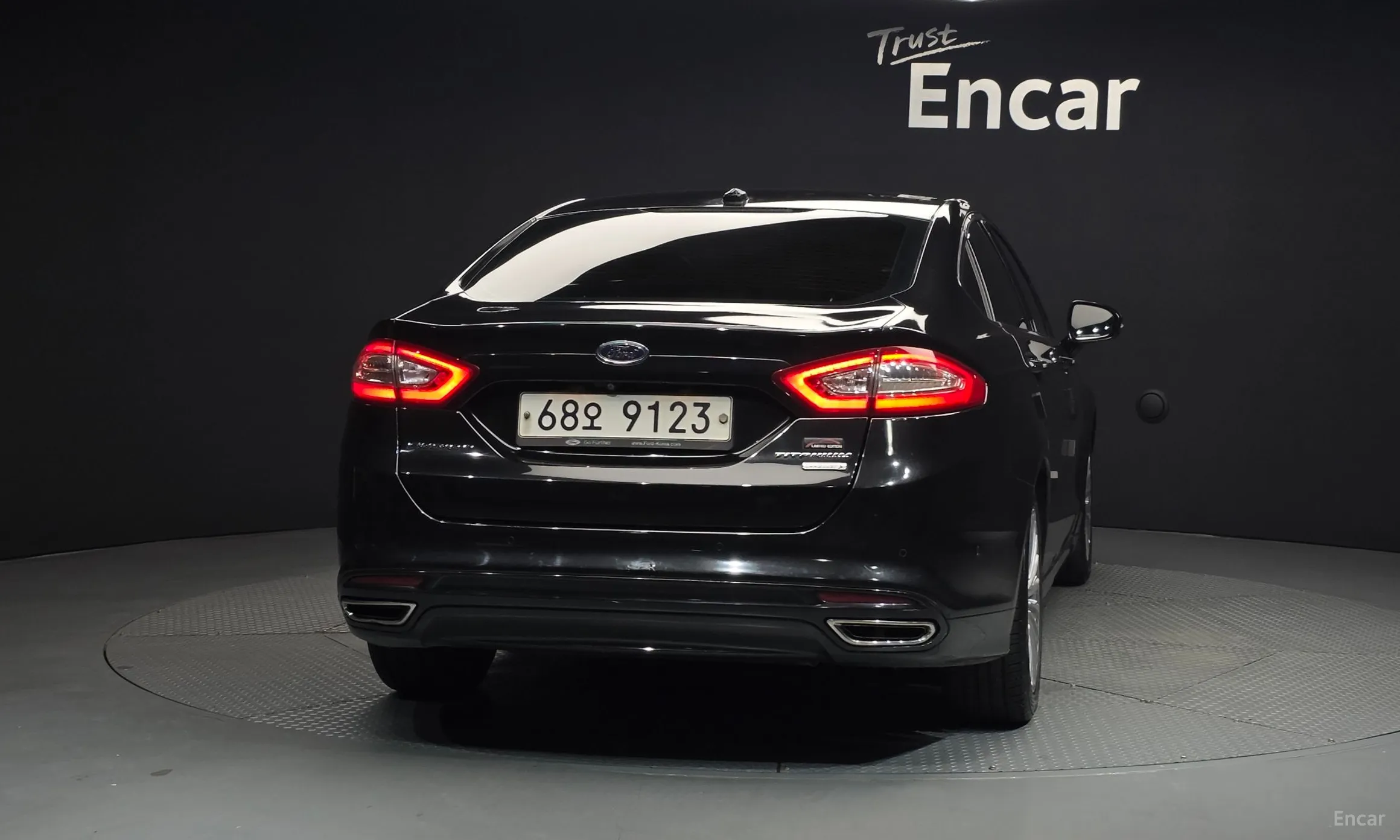 Ford Fusion превью 4