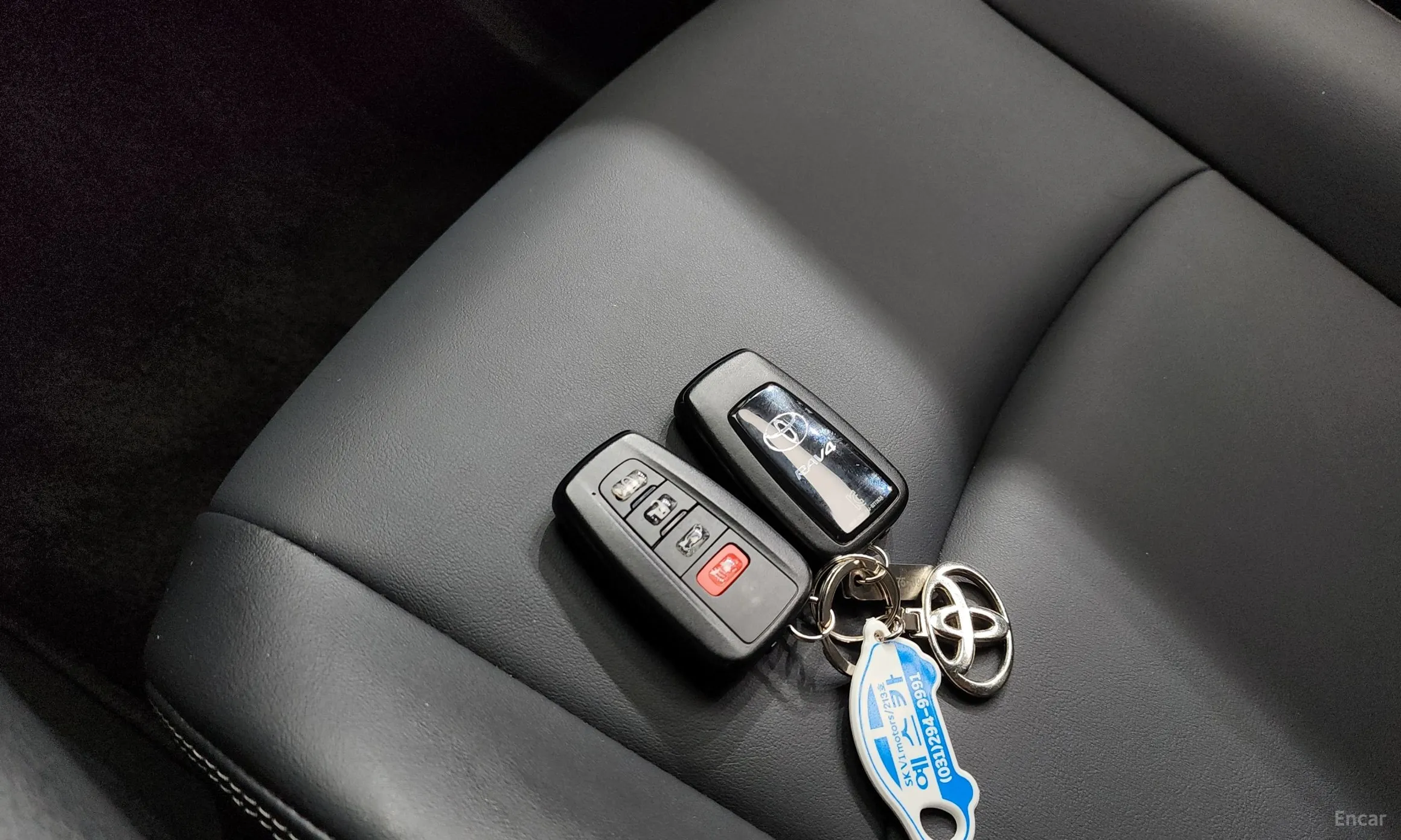 Toyota RAV4 5th Generation превью 15