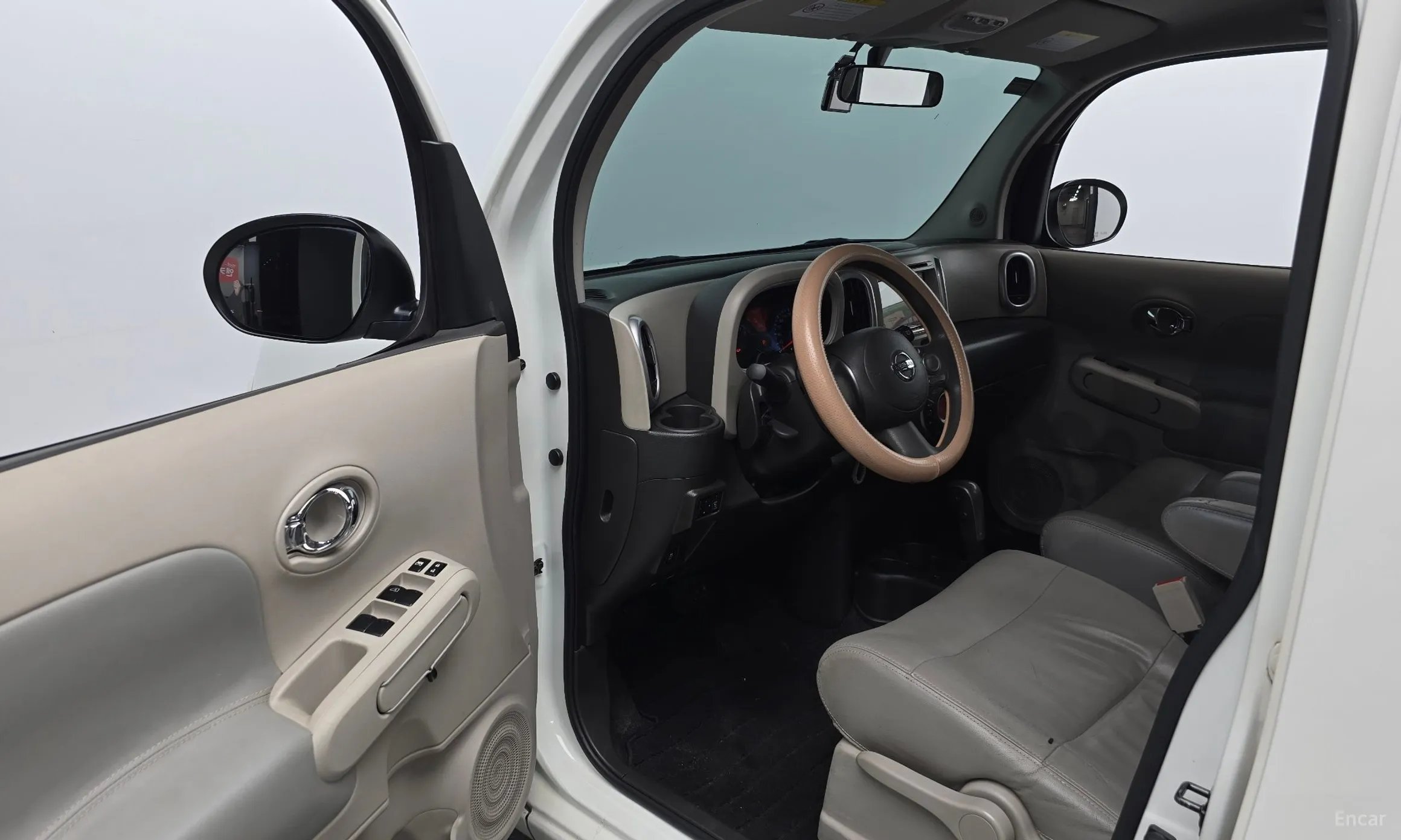 Nissan Cube превью 10