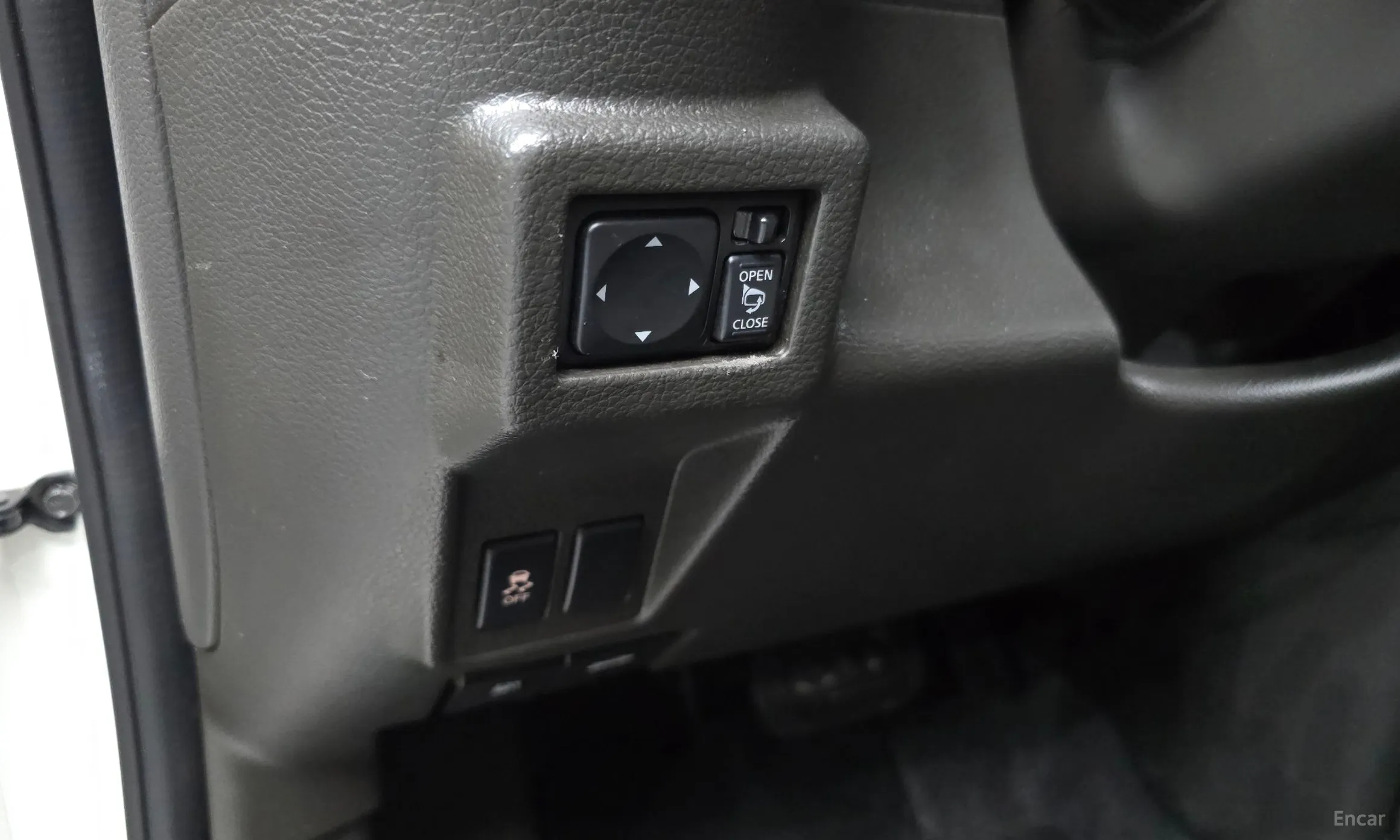 Nissan Cube превью 19