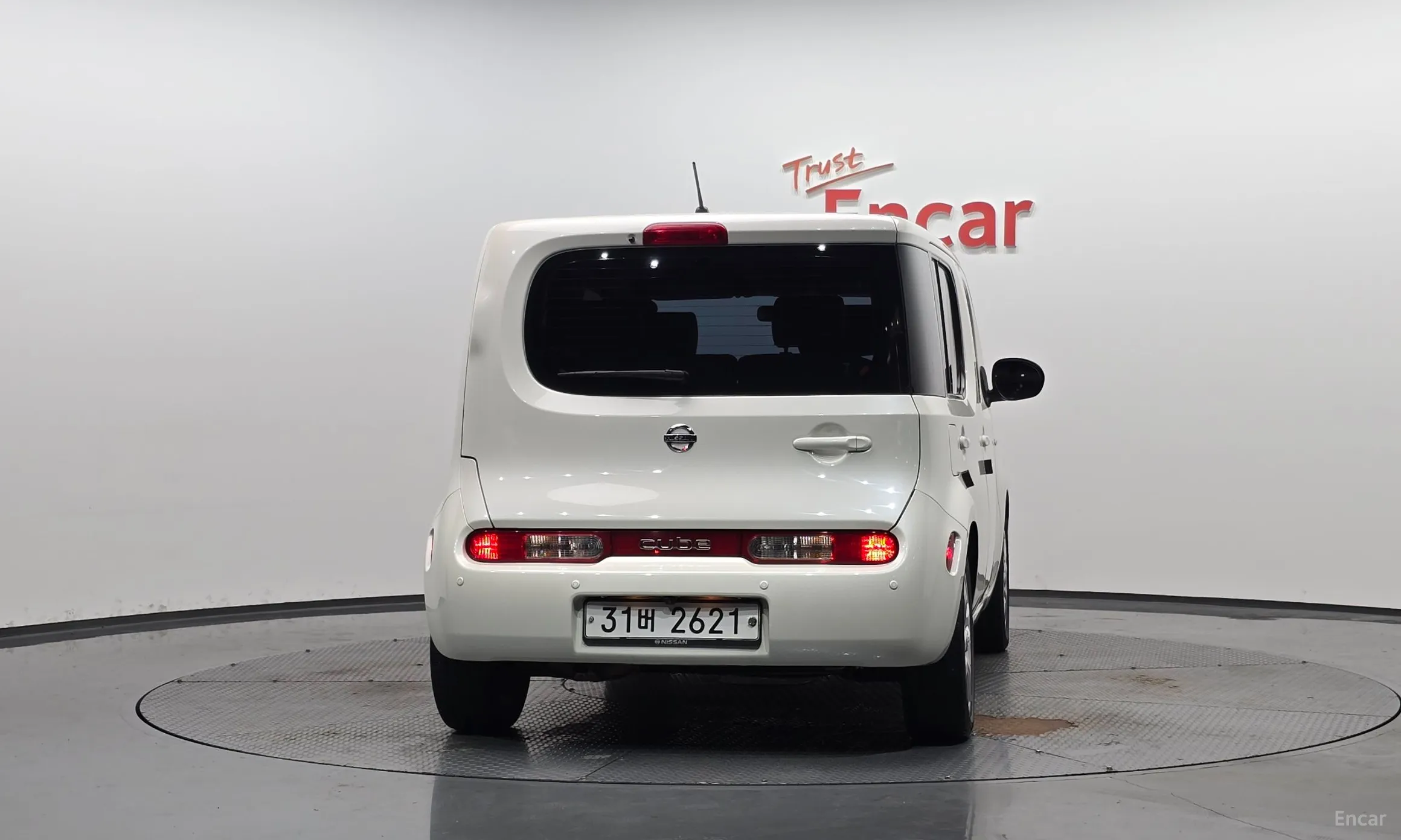 Nissan Cube превью 4
