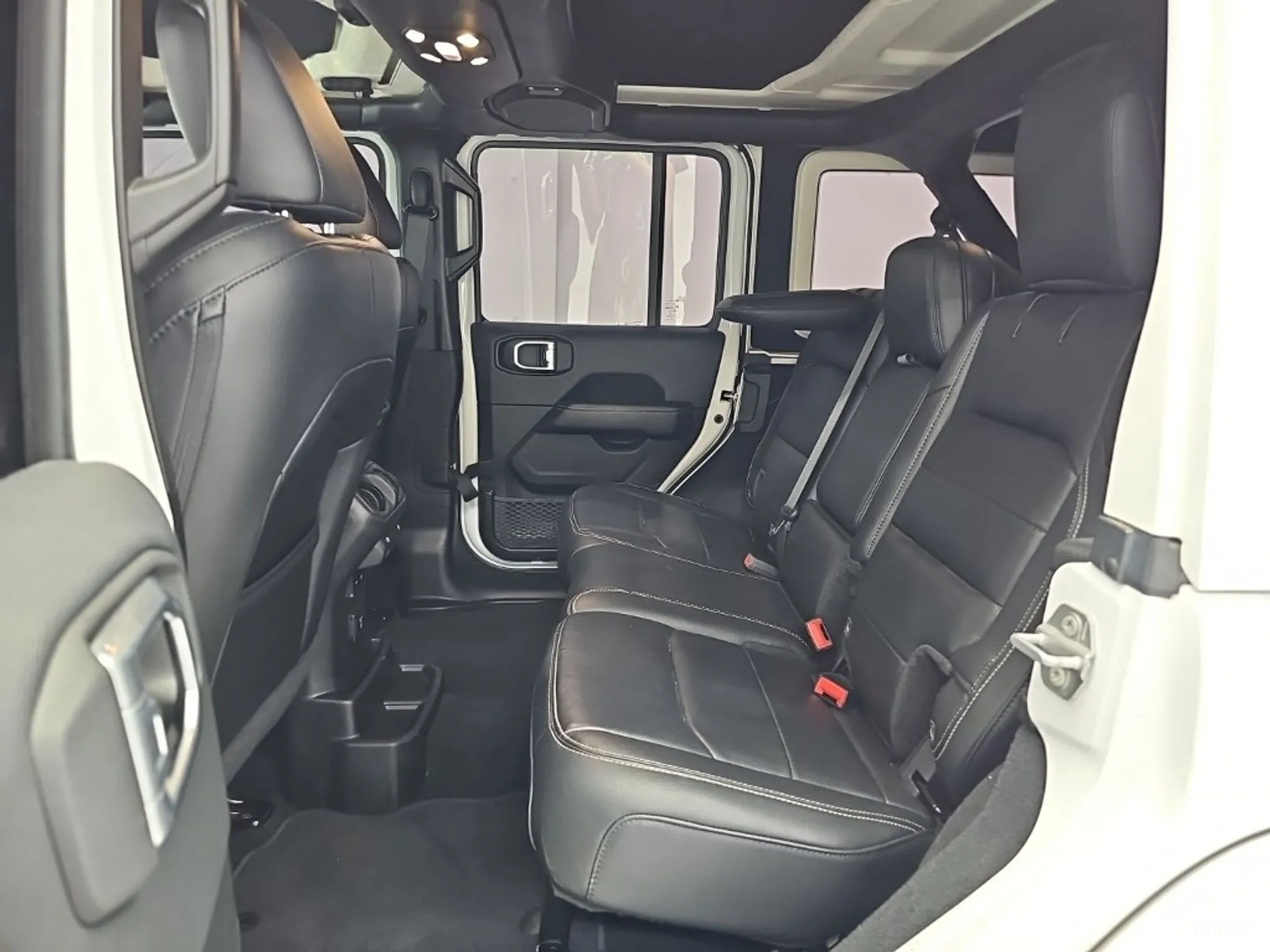 Jeep Wrangler (JL) превью 12