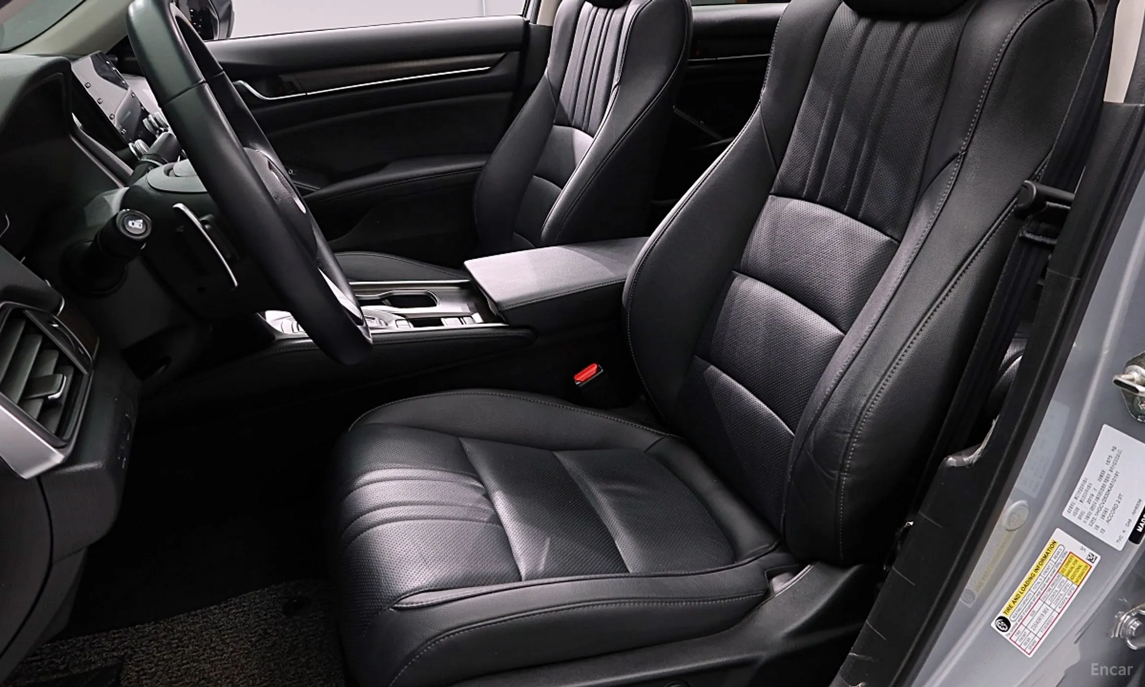 Honda Accord 10th Generation превью 11