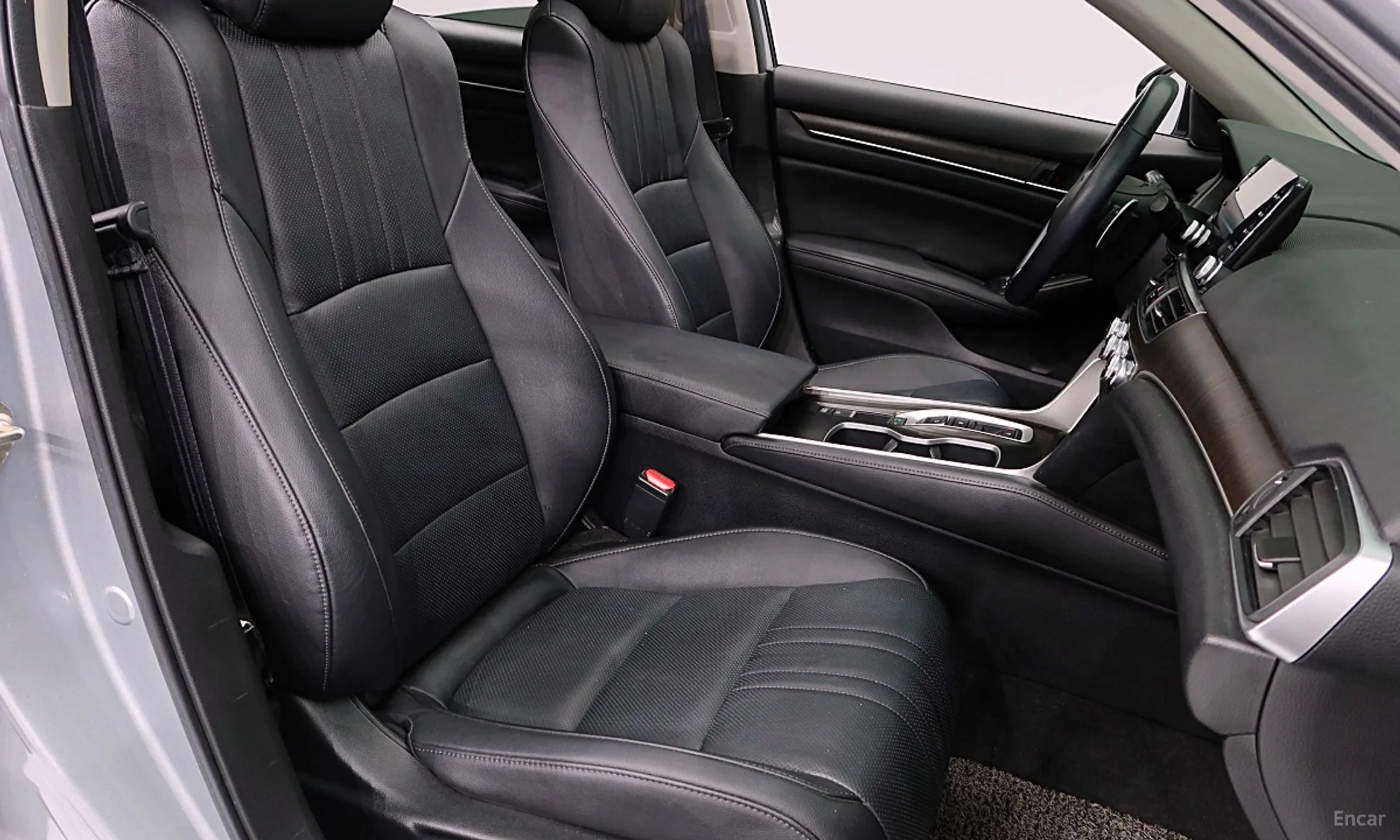 Honda Accord 10th Generation превью 13