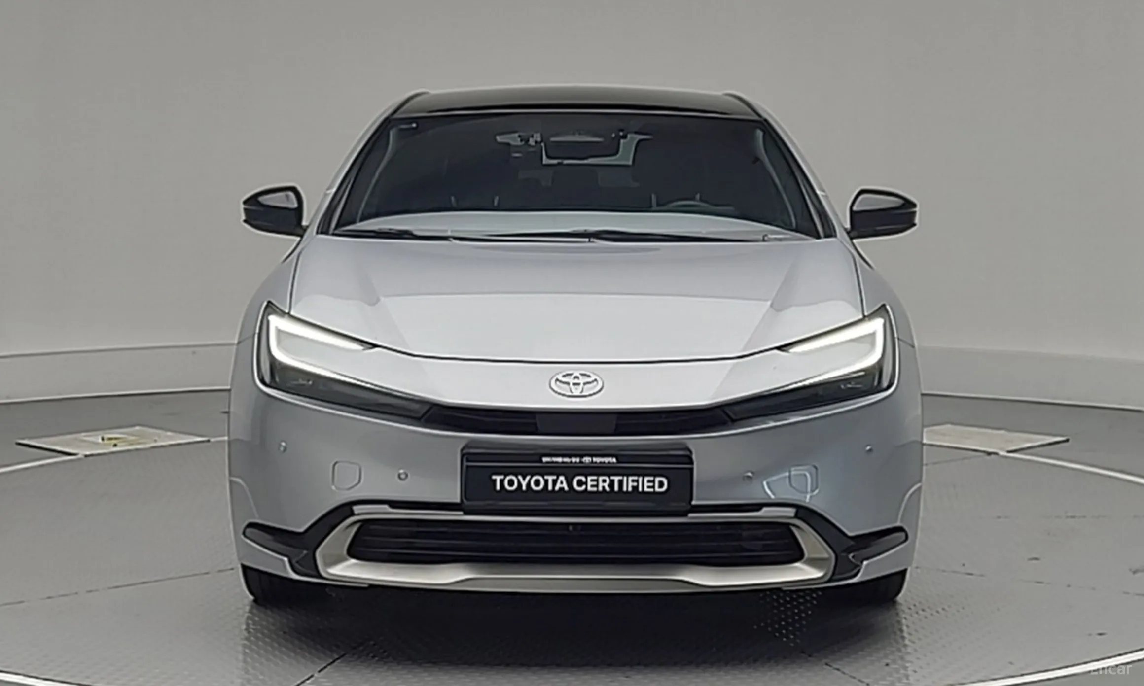 Toyota Prius 5th Generation превью 3