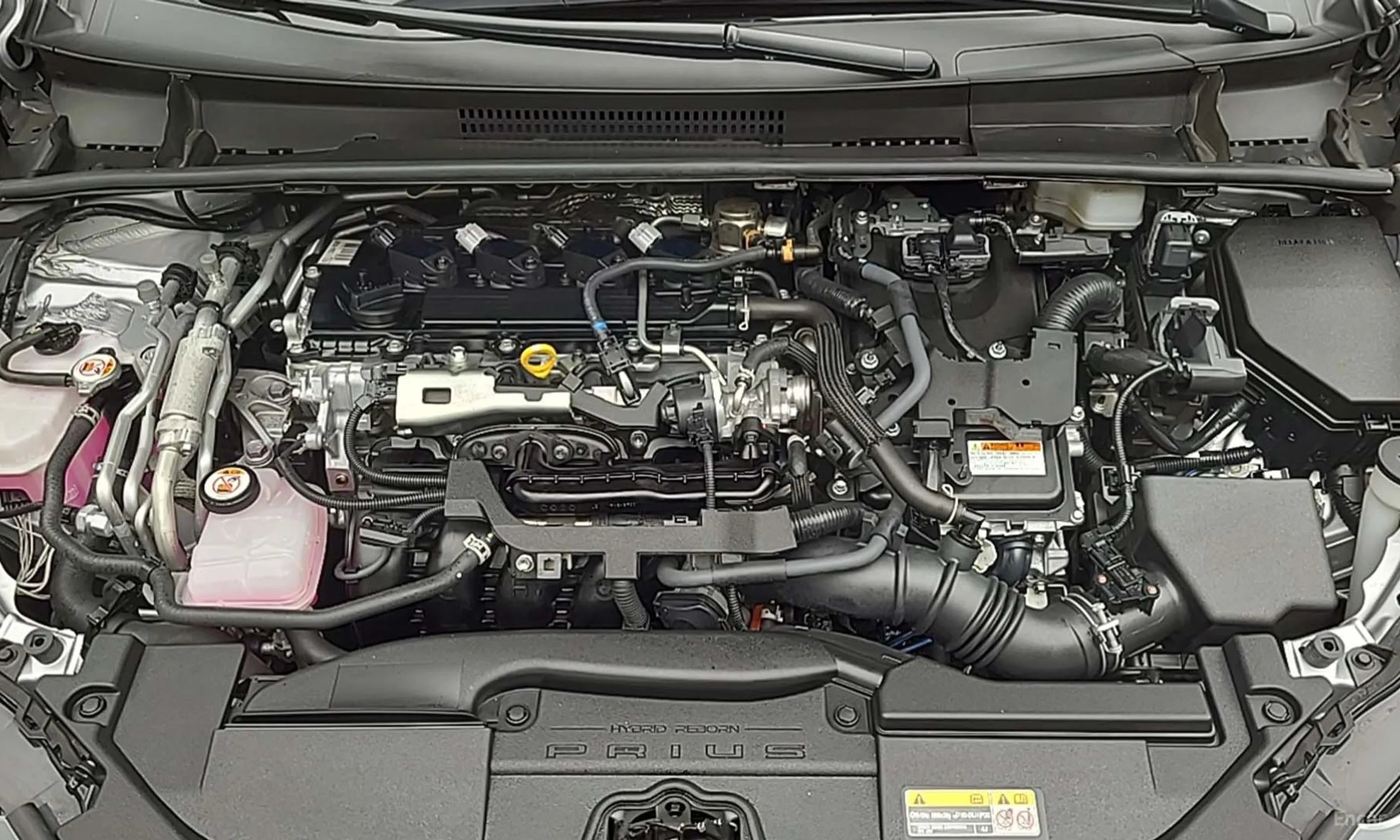 Toyota Prius 5th Generation превью 6