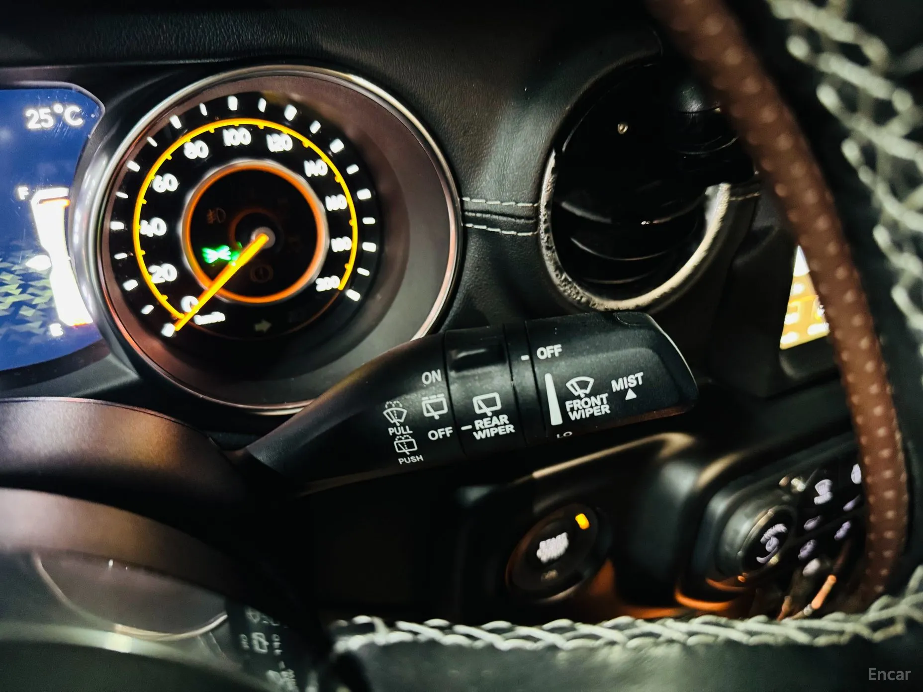 Jeep Wrangler (JL) превью 16