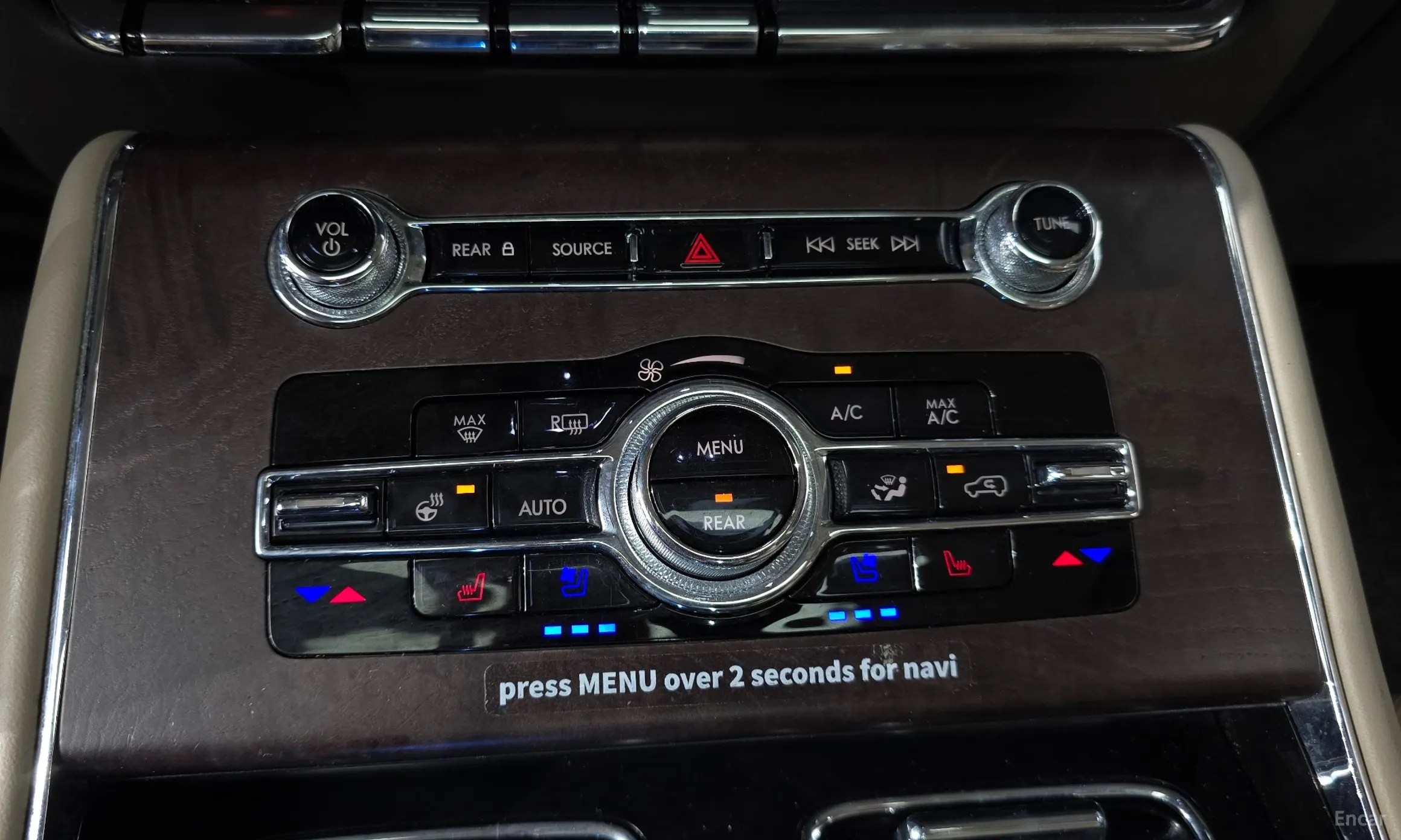 Lincoln Aviator 2nd Generation превью 12