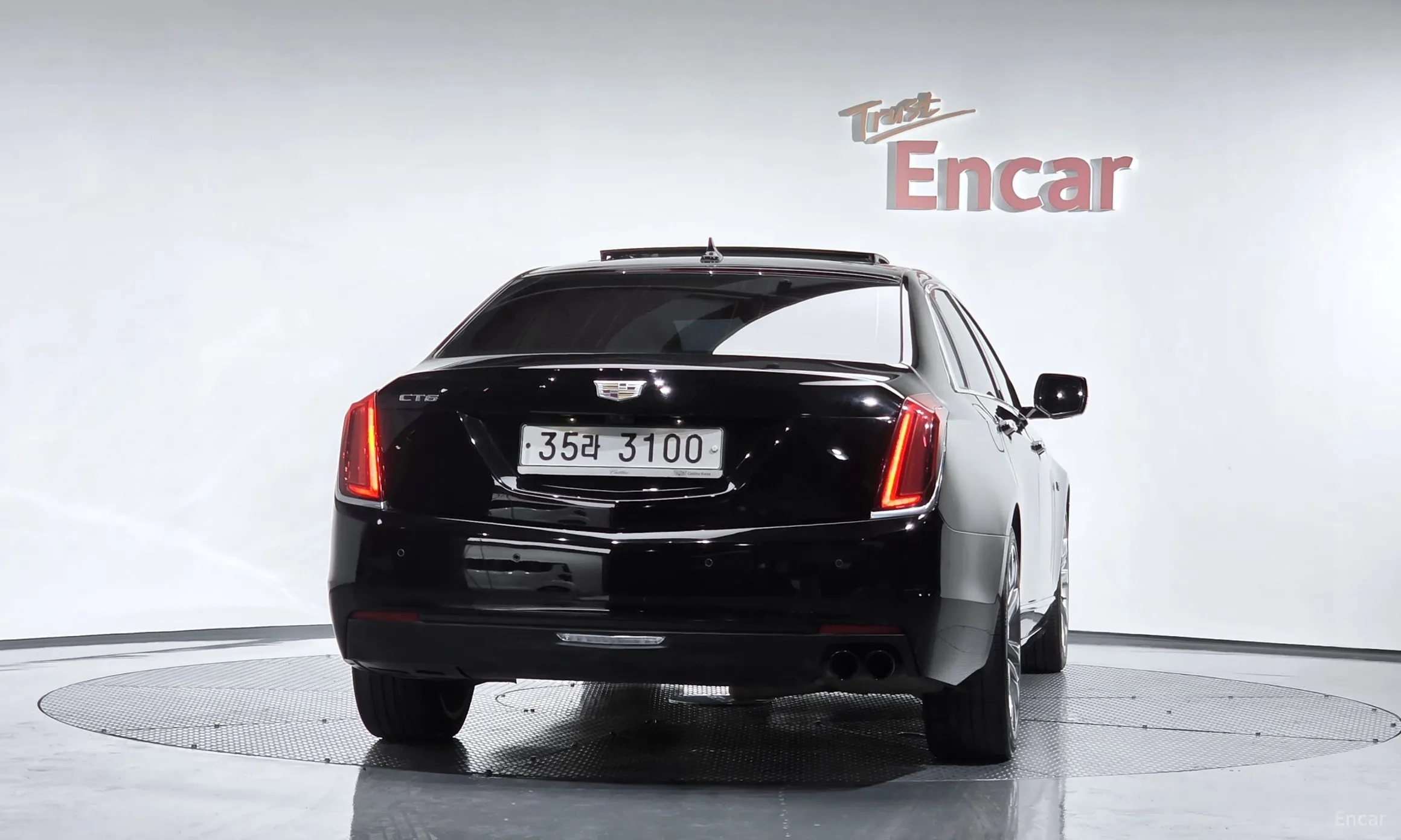 Cadillac CT6 превью 4