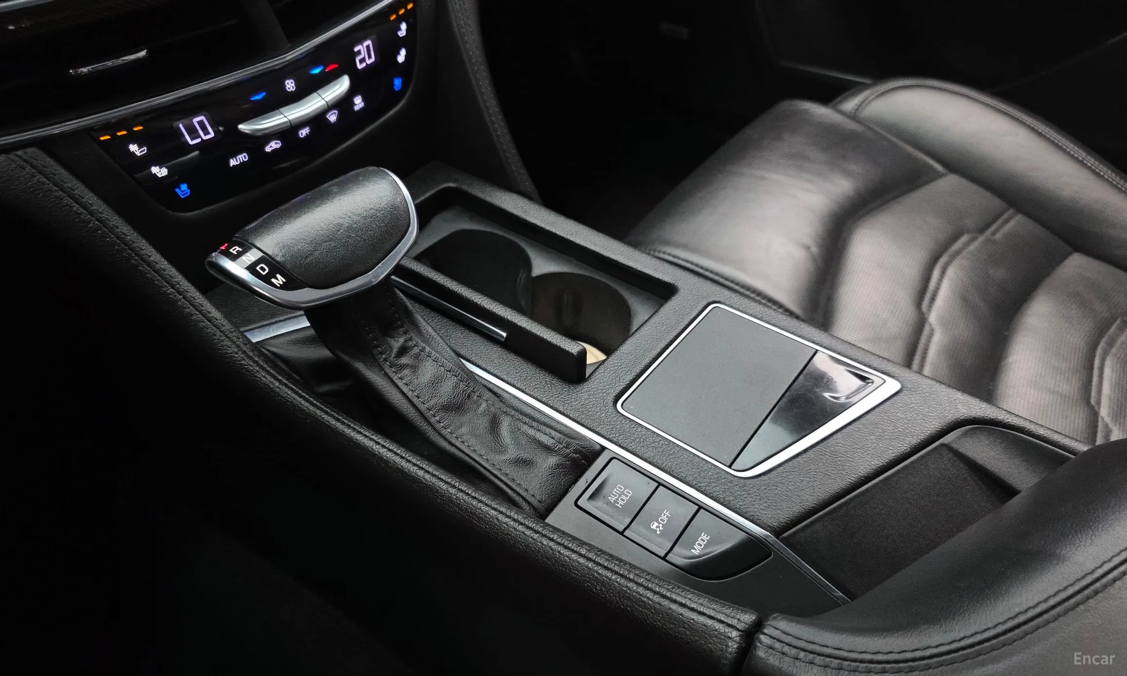 Cadillac CT6 превью 9
