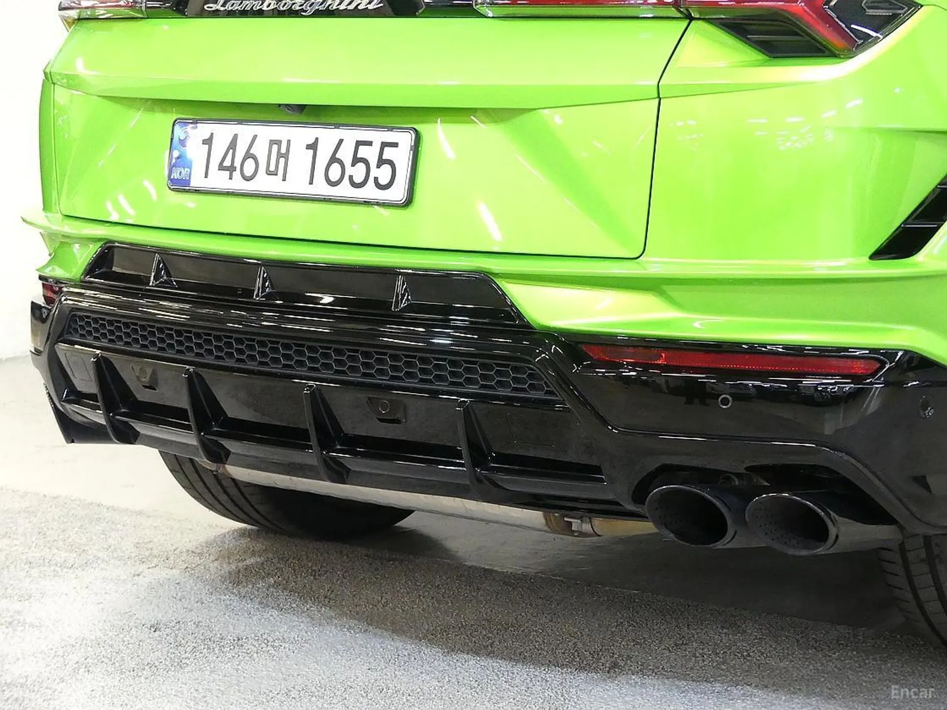 Lamborghini Urus превью 19