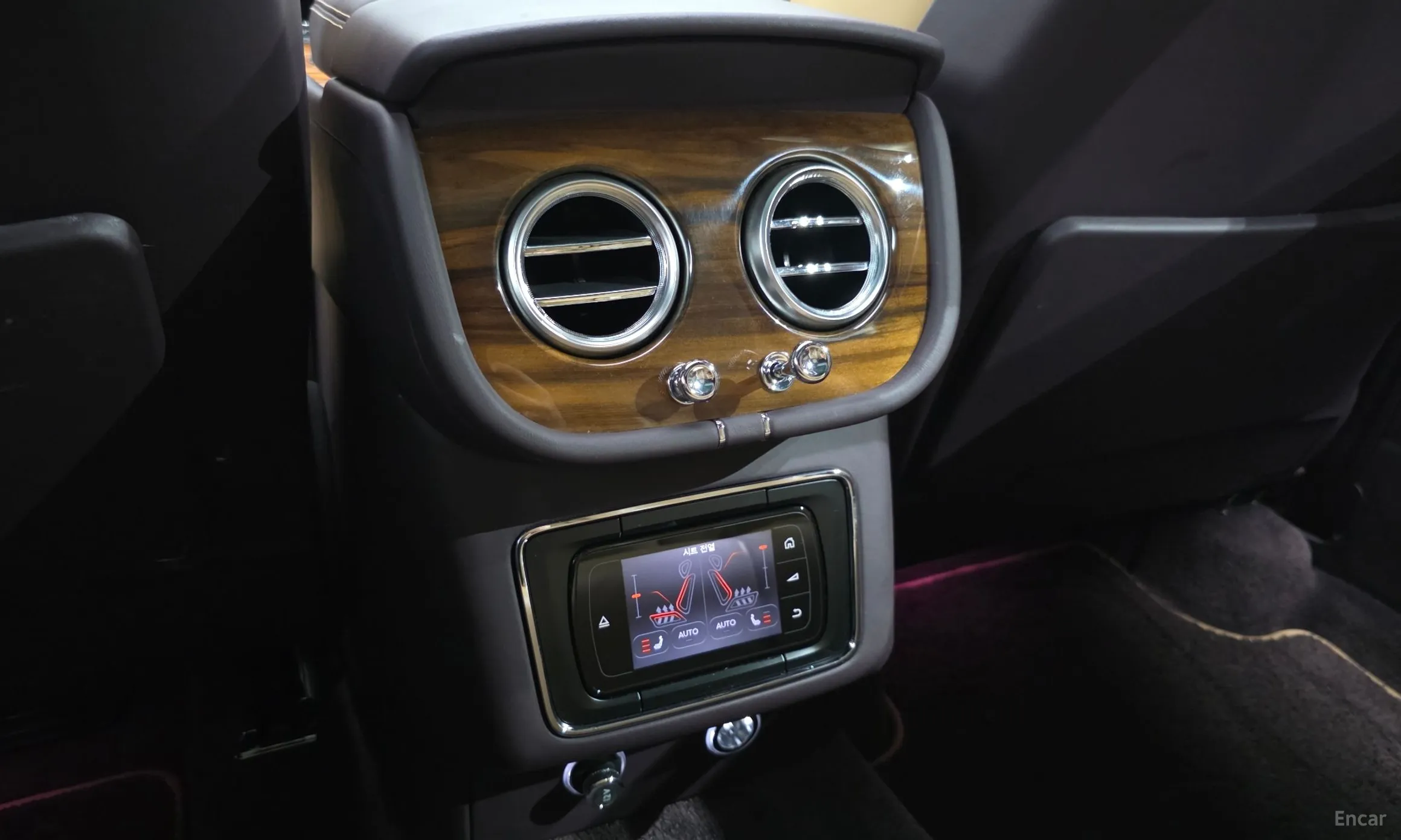 Bentley Bentayga превью 19