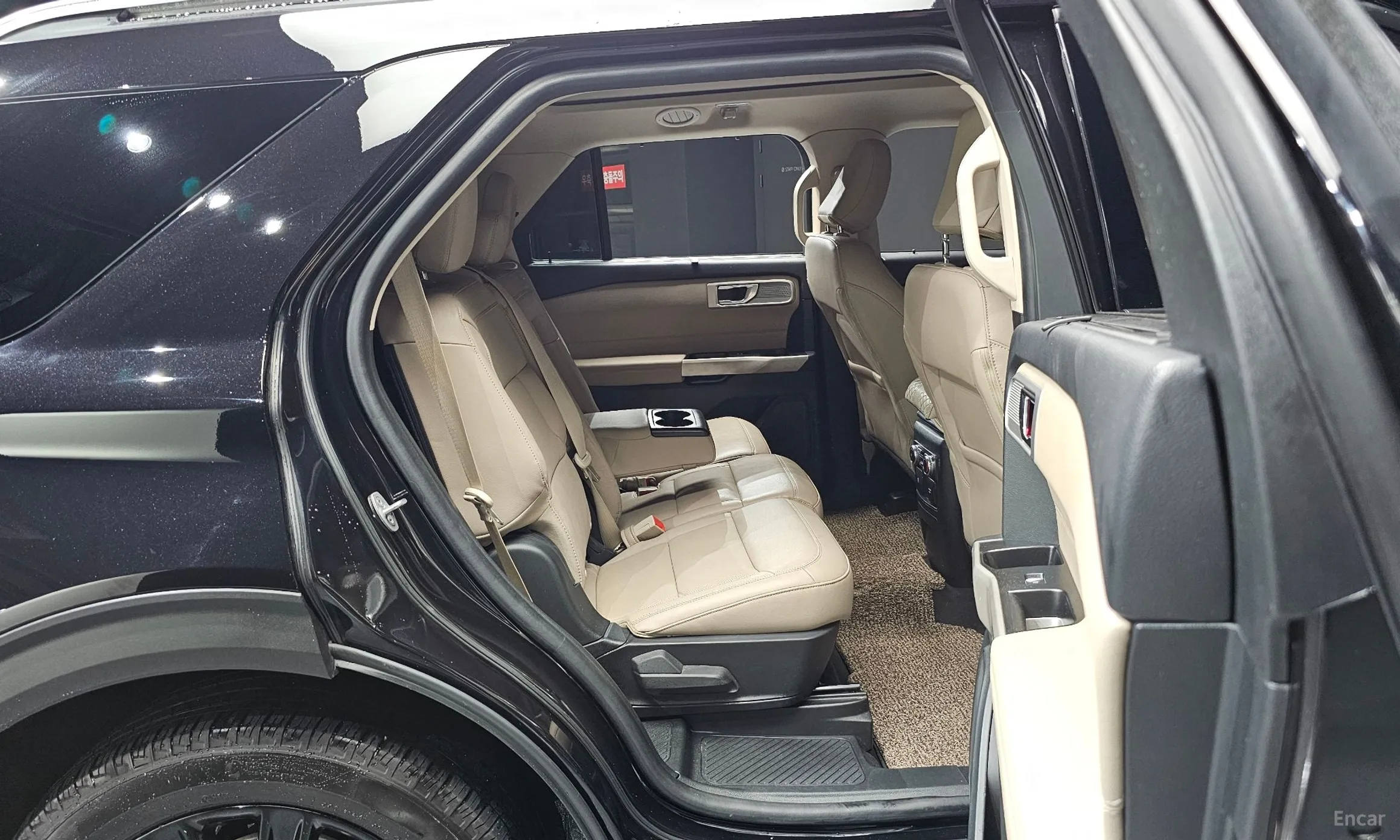 Ford Explorer 6th Generation превью 11