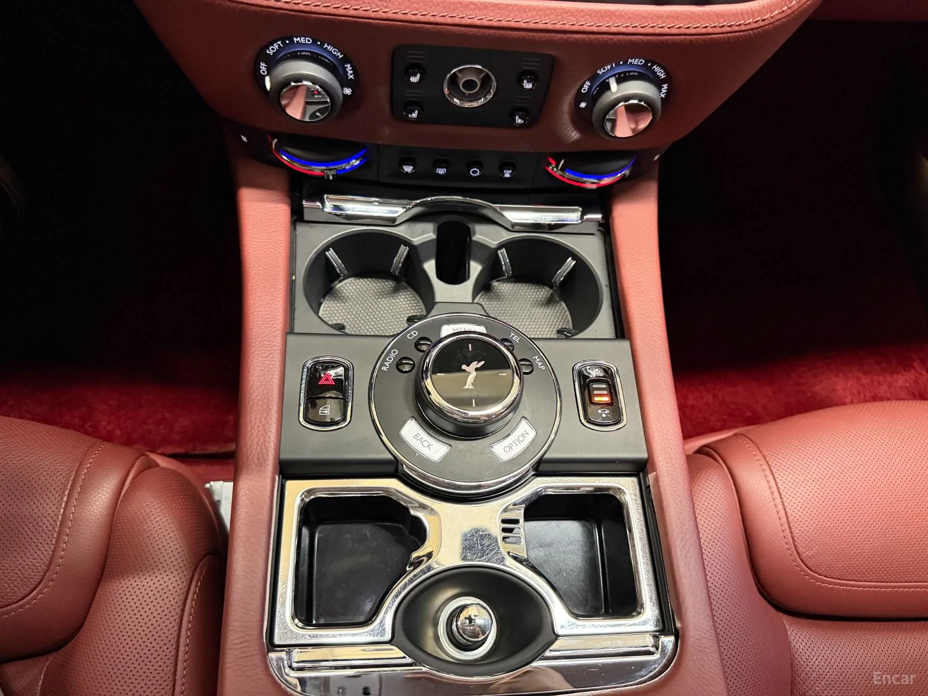 Rolls-Royce Ghost превью 15