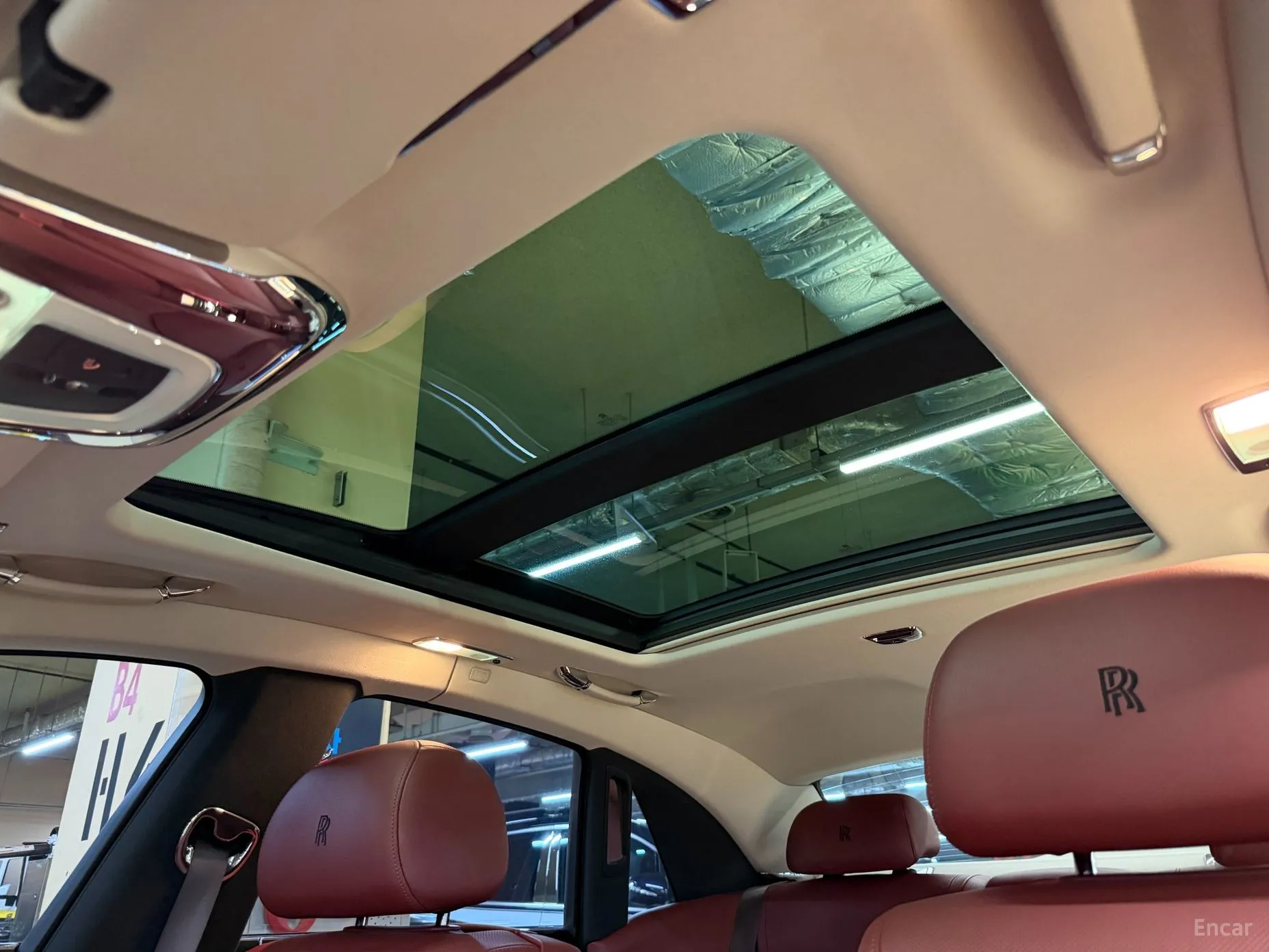 Rolls-Royce Ghost превью 16