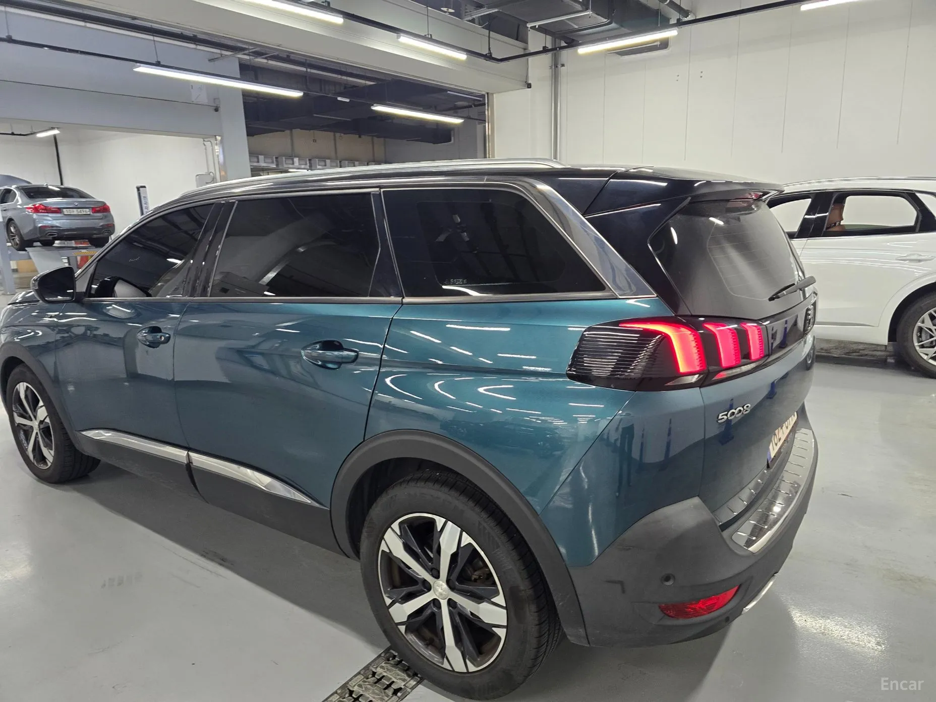 Peugeot 5008 2nd generation превью 4