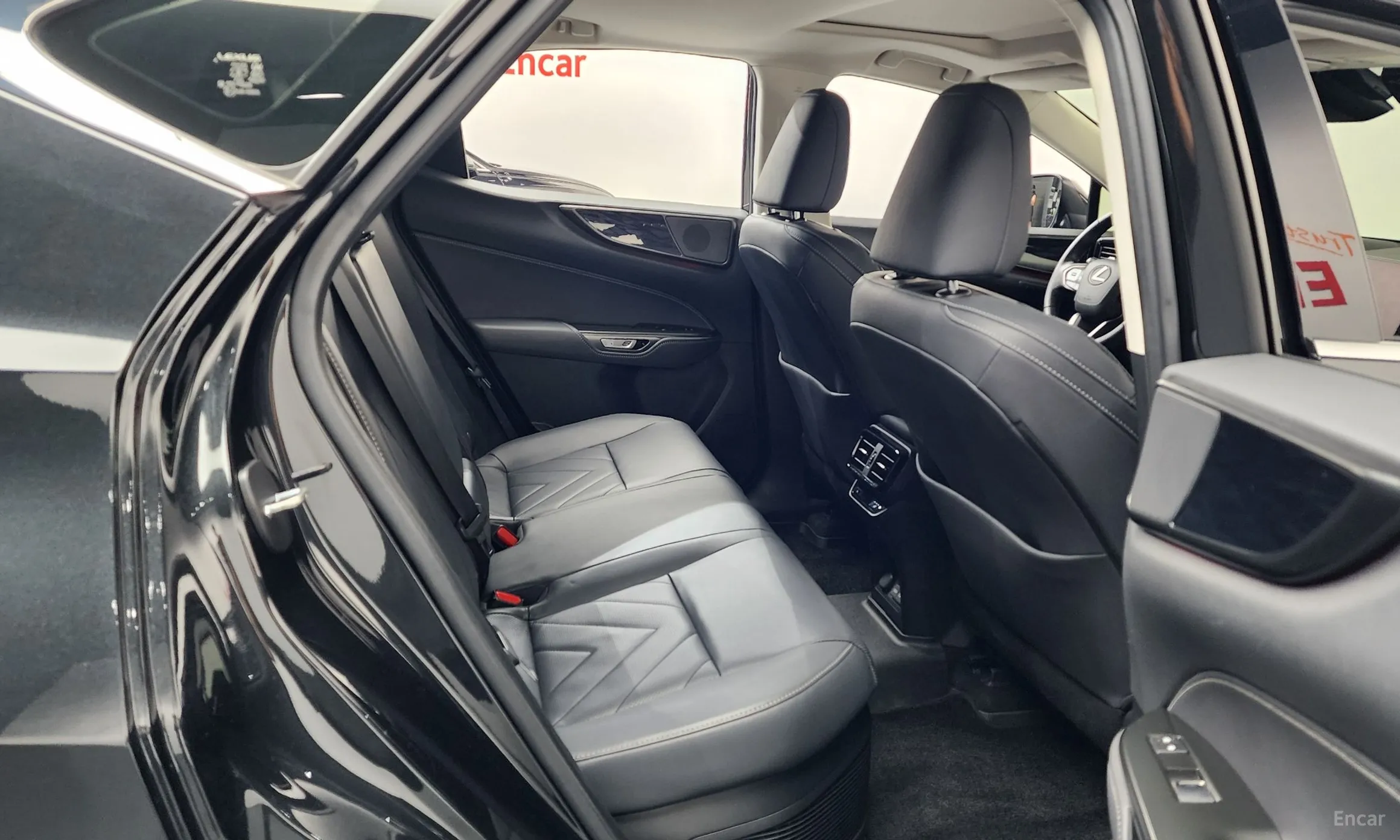 Lexus NX350h Gen 2 превью 11