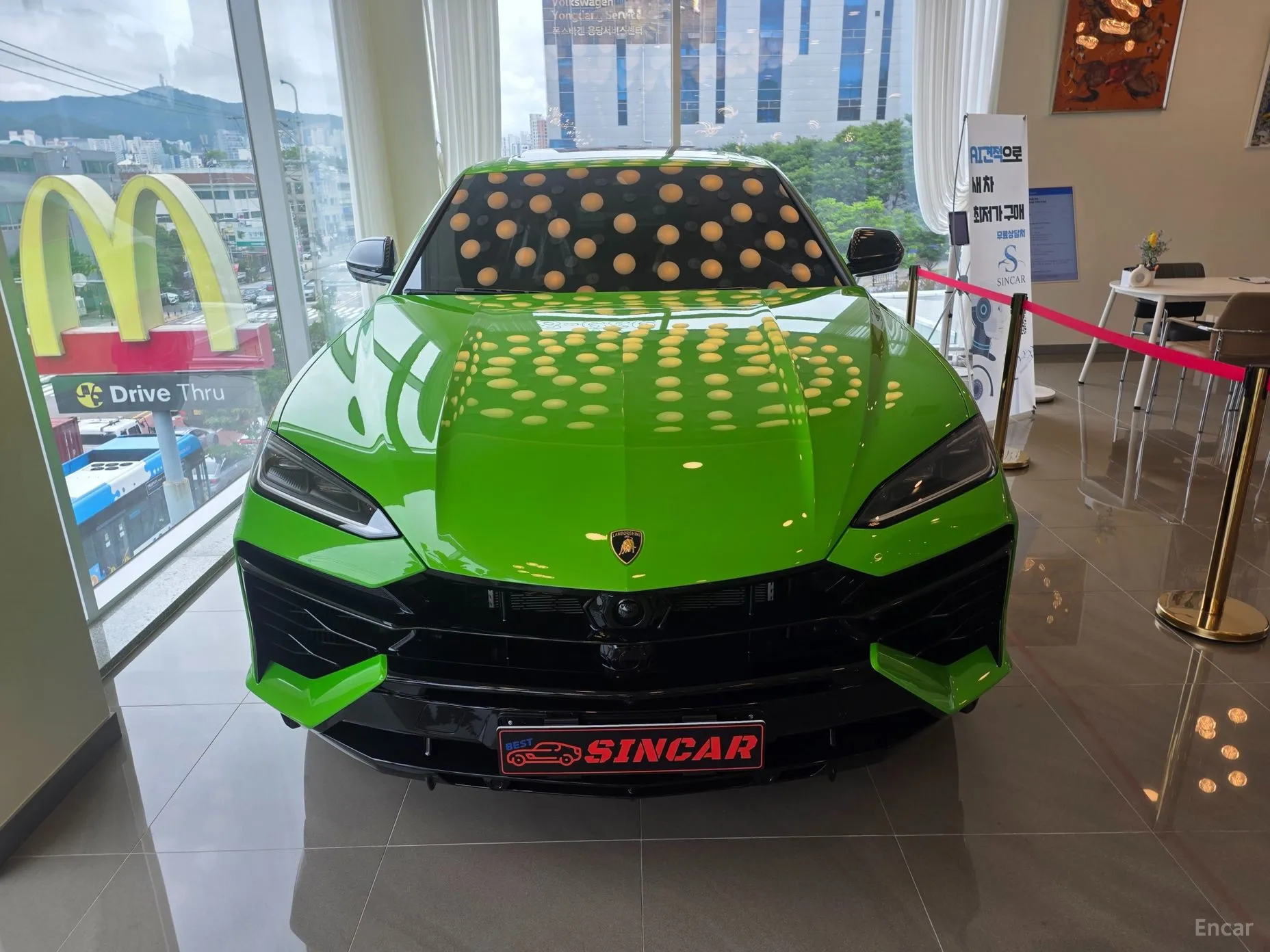 Lamborghini Urus превью 3