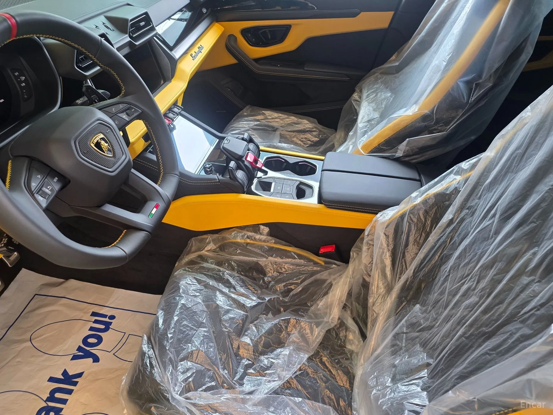 Lamborghini Urus превью 8