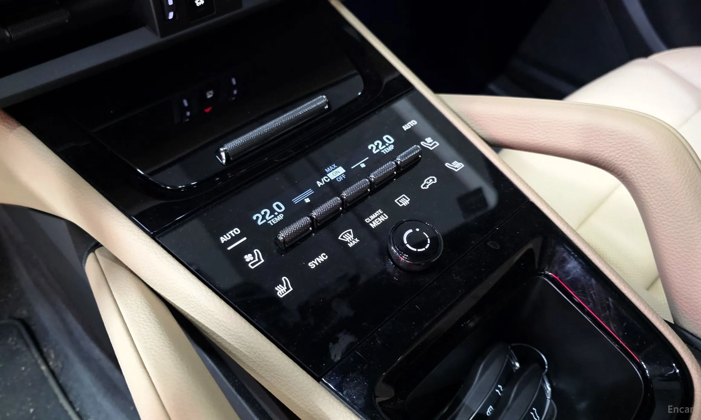 Porsche Cayenne (PO536) превью 16