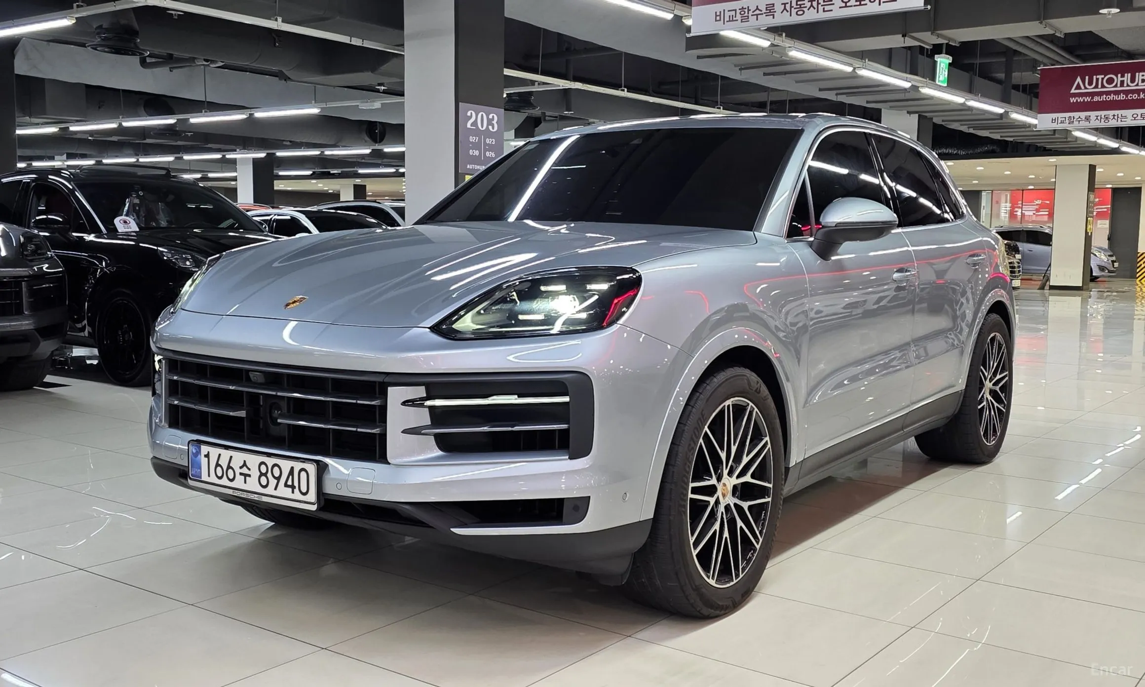 Porsche Cayenne (PO536) превью 3