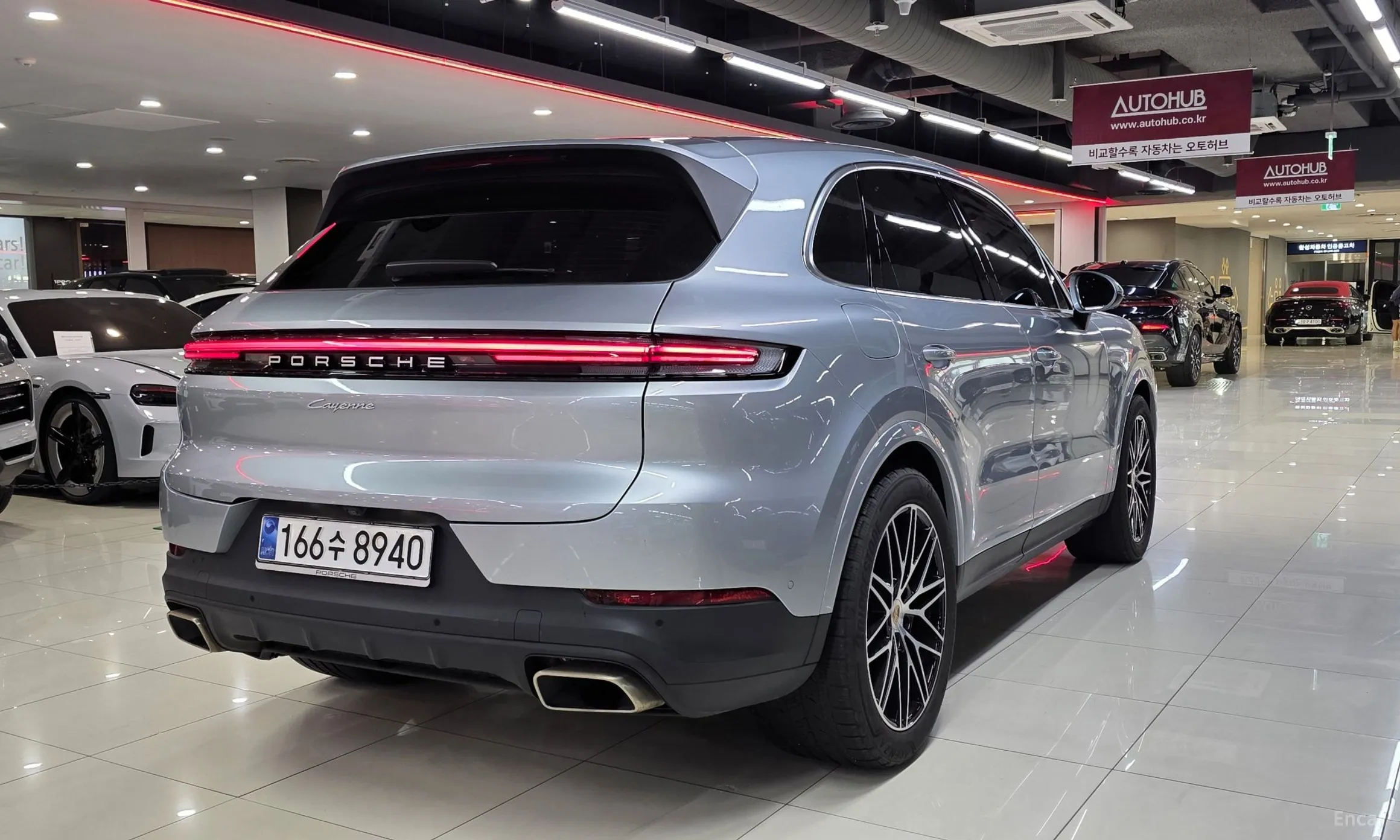 Porsche Cayenne (PO536) превью 5