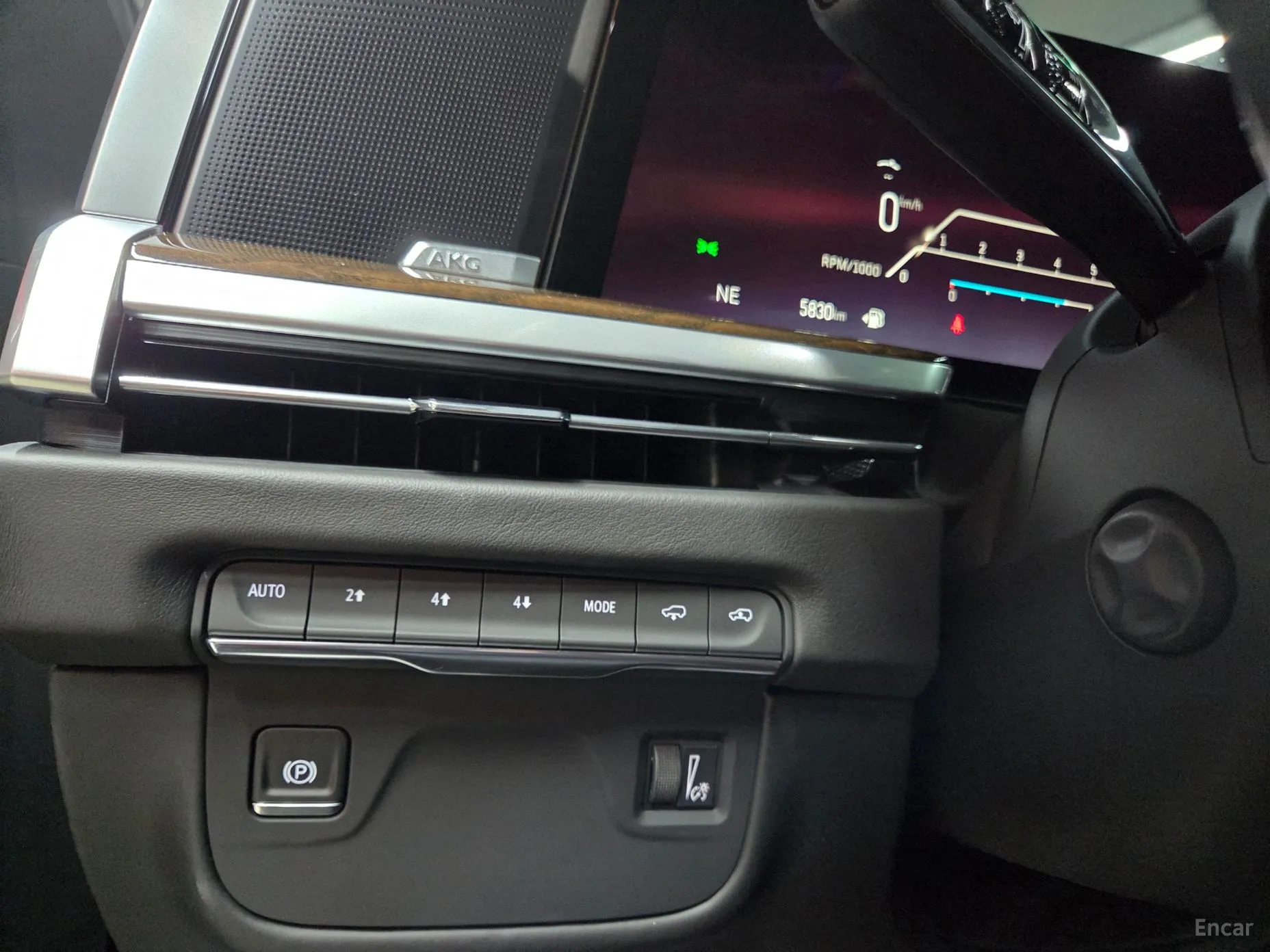 Cadillac Escalade 5th Generation превью 16