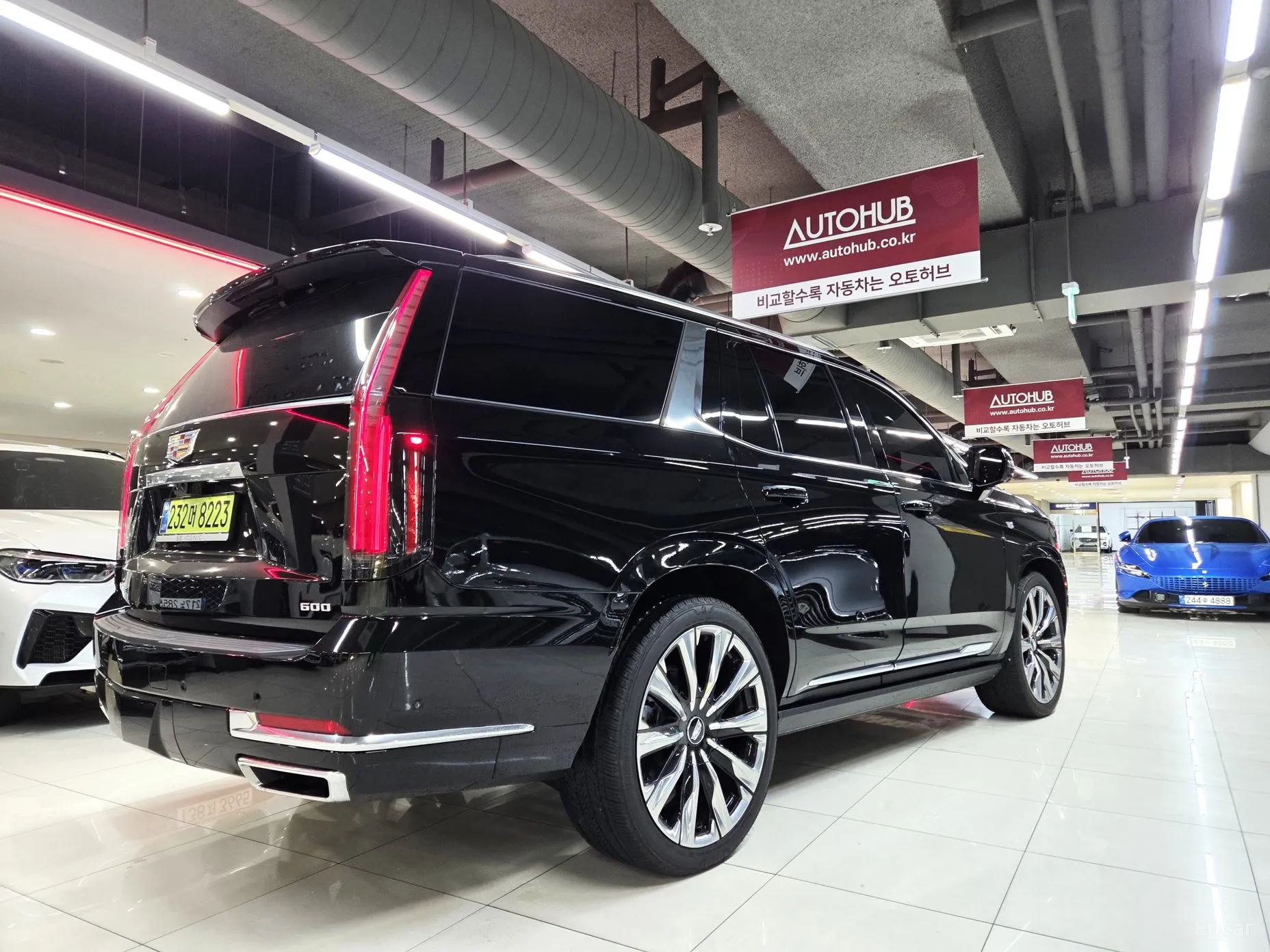 Cadillac Escalade 5th Generation превью 4